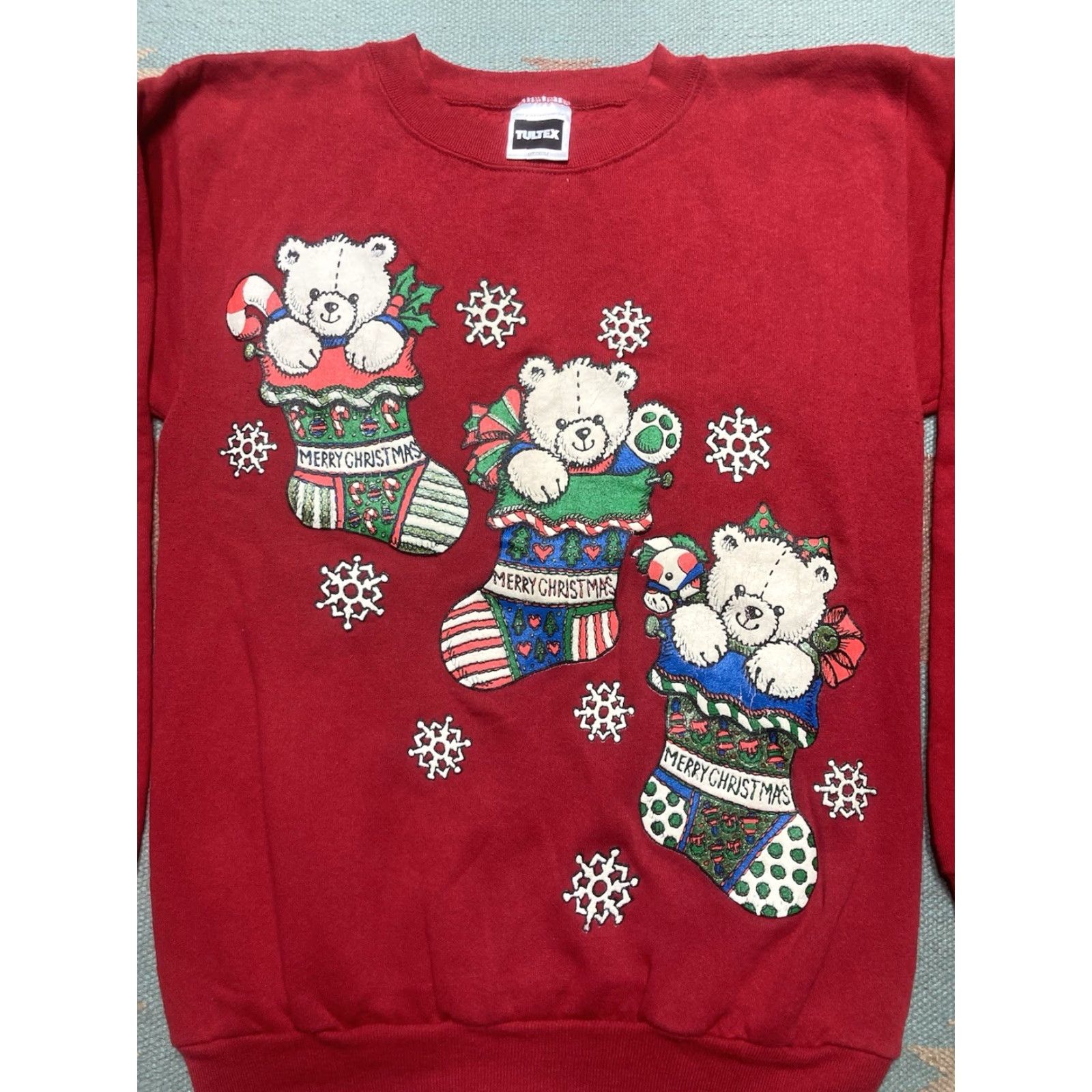 Vintage VINTAGE 90s Sweatshirt Mens Crewneck Red Medium Teddy Bears Christmas Snowflakes Size US M / EU 48-50 / 2 - 2 Thumbnail