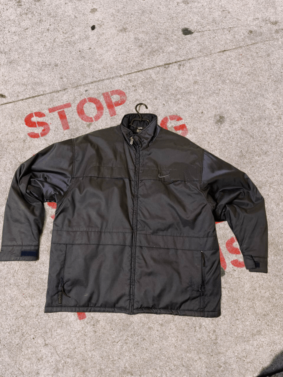 Nike Vintage Black Jacket Nike Y2K Big Print Streetwear Size US L / EU 52-54 / 3 - 1 Thumbnail