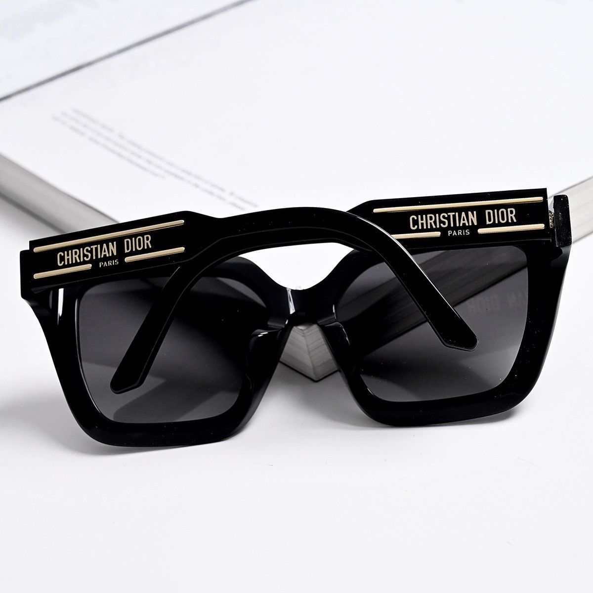 Dior DIOR DIORSIGNATURE S10F SUNGLASSES Size ONE SIZE - 12 Thumbnail