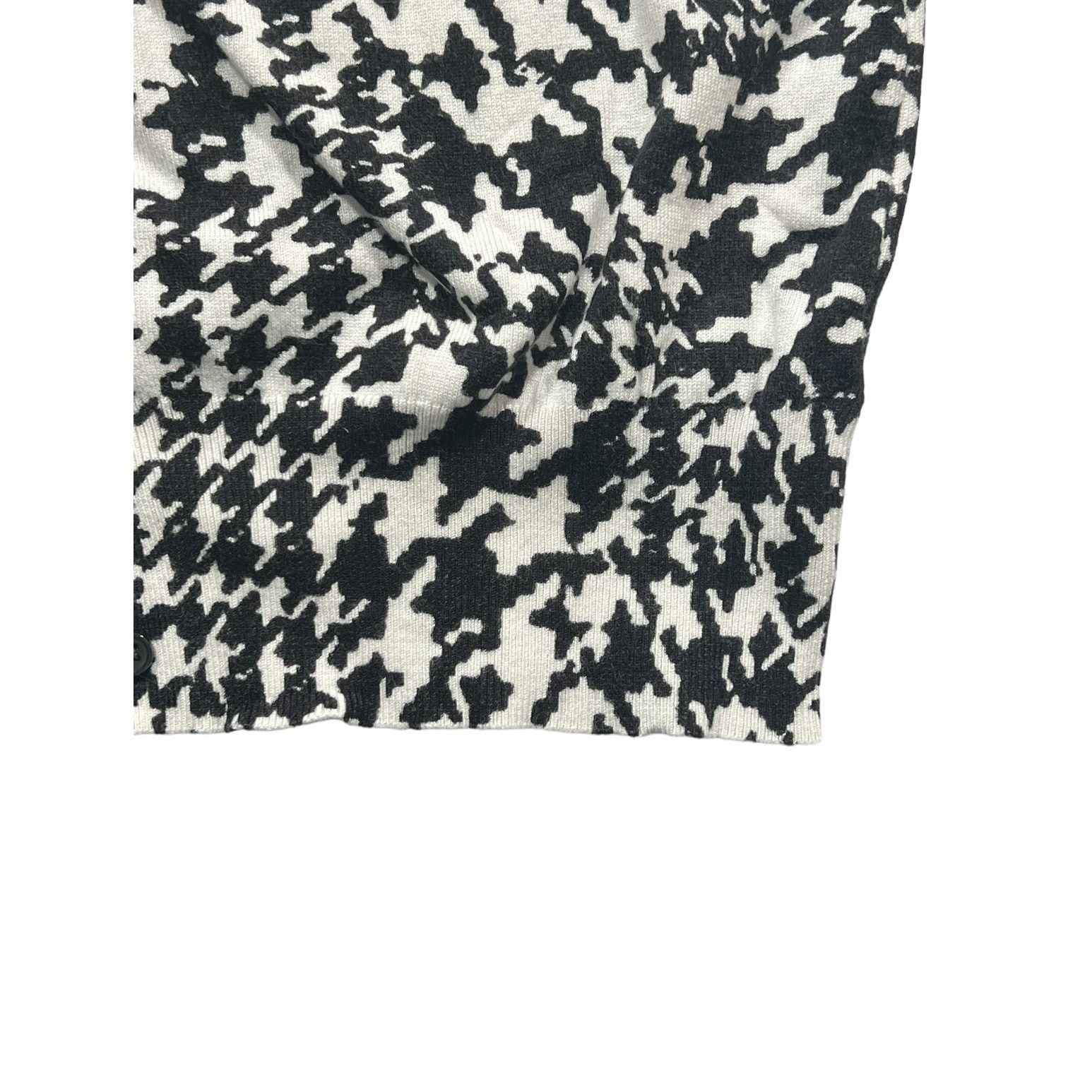 Other Lane Bryant Black & White Button Down Sweater 14/16 Size XXL / US 16-18 / IT 52-54 - 3 Thumbnail
