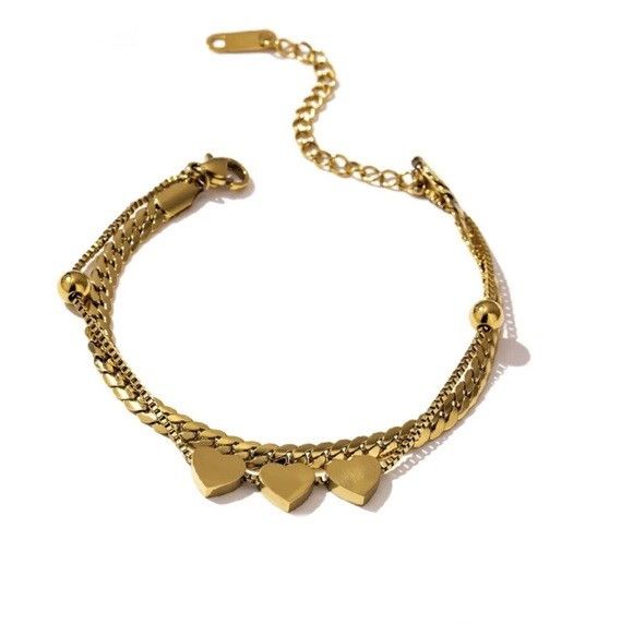 The Unbranded Brand Women Charm Heart Round Pendant Bracelet Size ONE SIZE - 1 Thumbnail