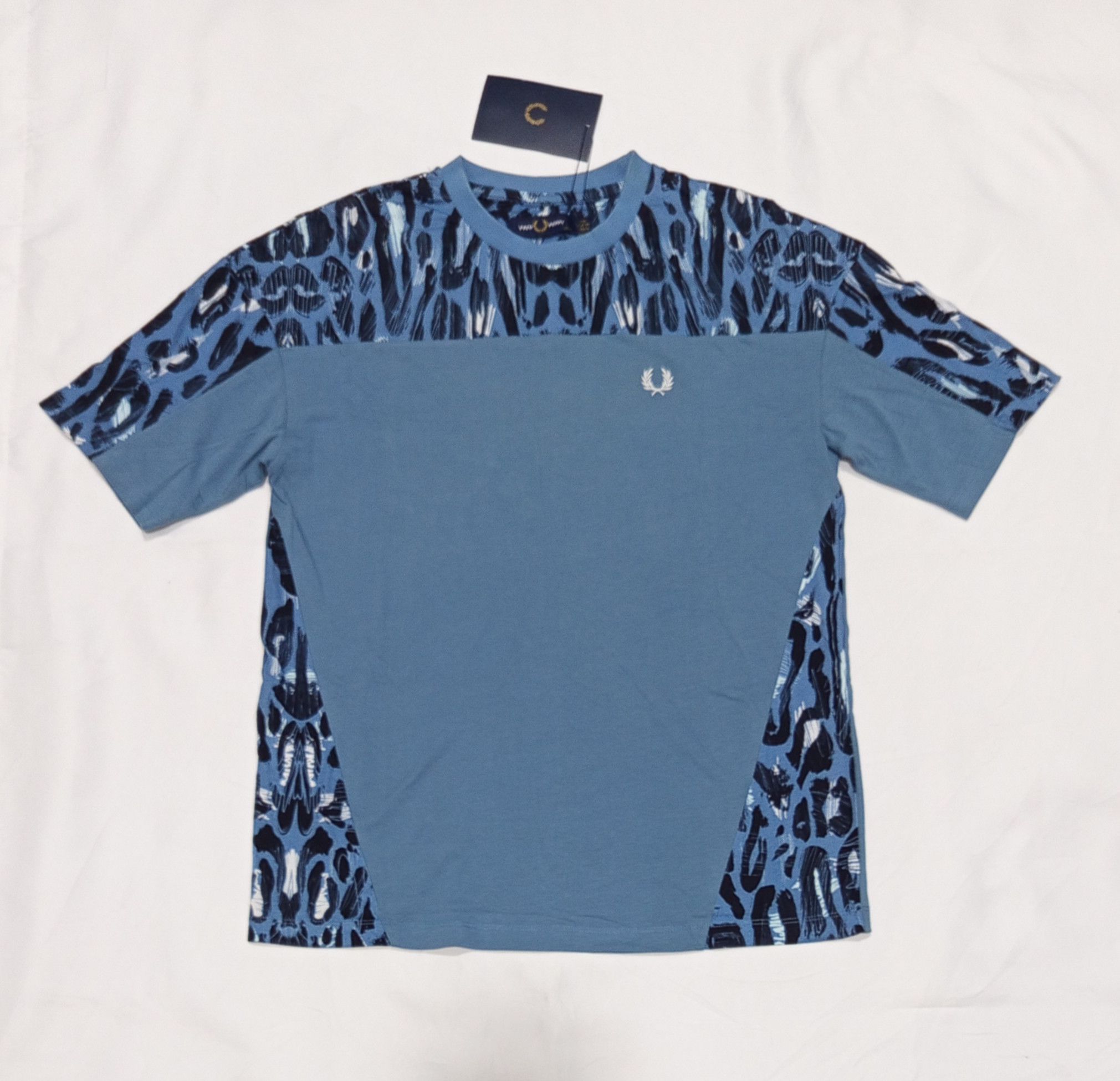 Fred Perry Fred Perry Leopard Panel Print T-shirt Size US XS / EU 42 / 0 - 1 Thumbnail