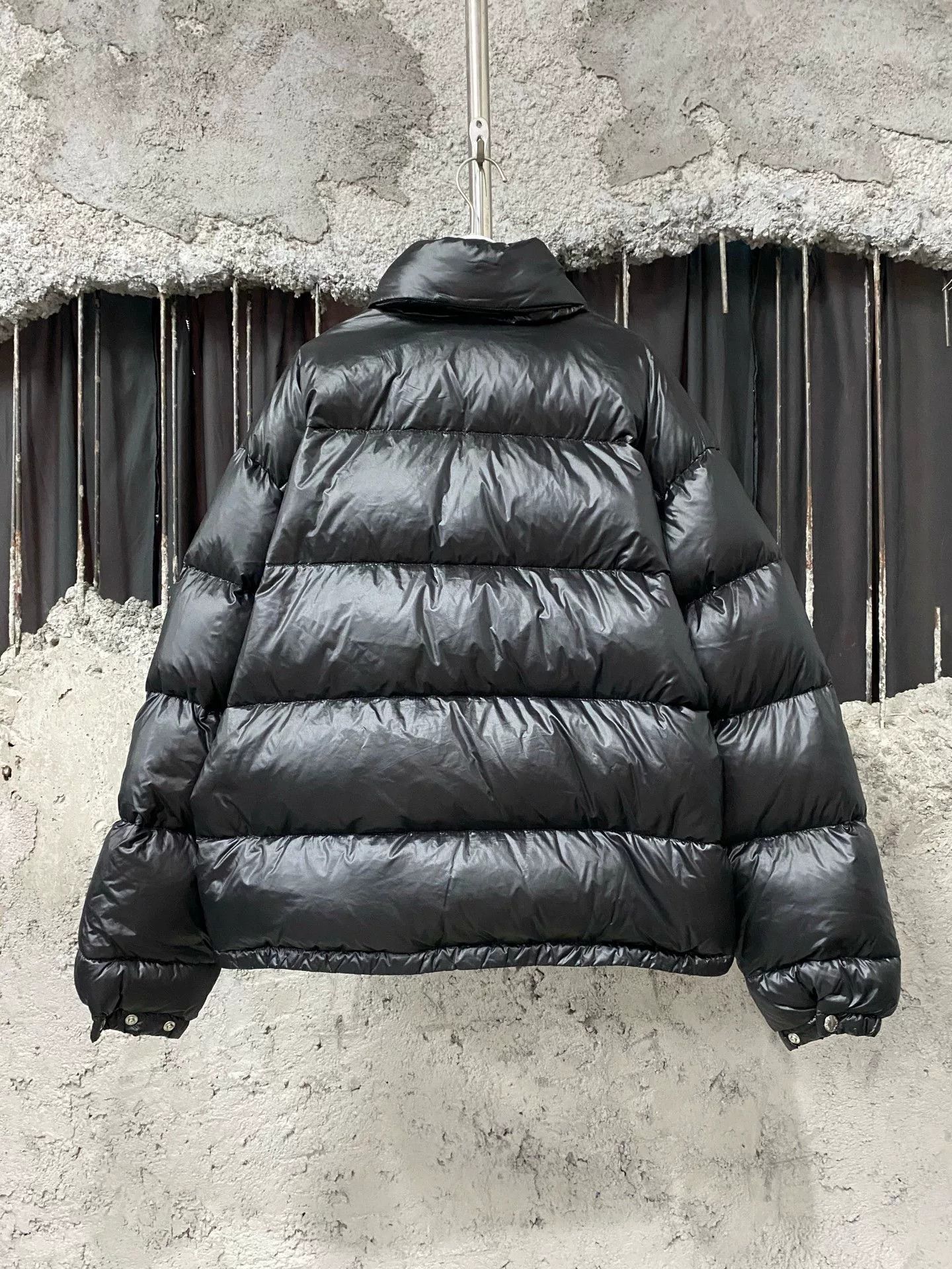 Prada prada black puffer jacket in size xl Size US XL / EU 56 / 4 - 2 Thumbnail