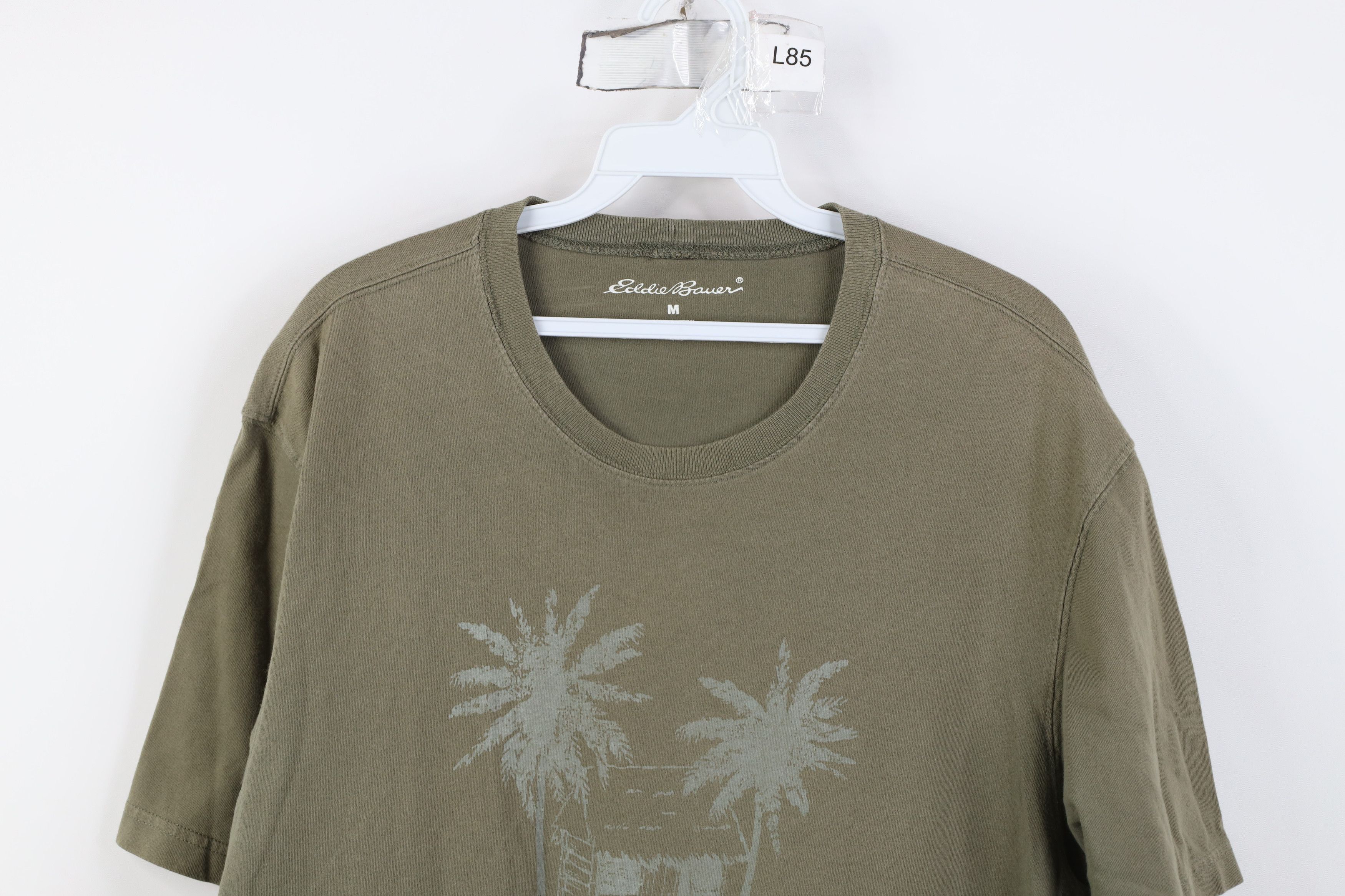 Eddie Bauer Vintage Y2K Eddie Bauer Spell Out Beach Hut Flower T-Shirt Size US M / EU 48-50 / 2 - 2 Thumbnail