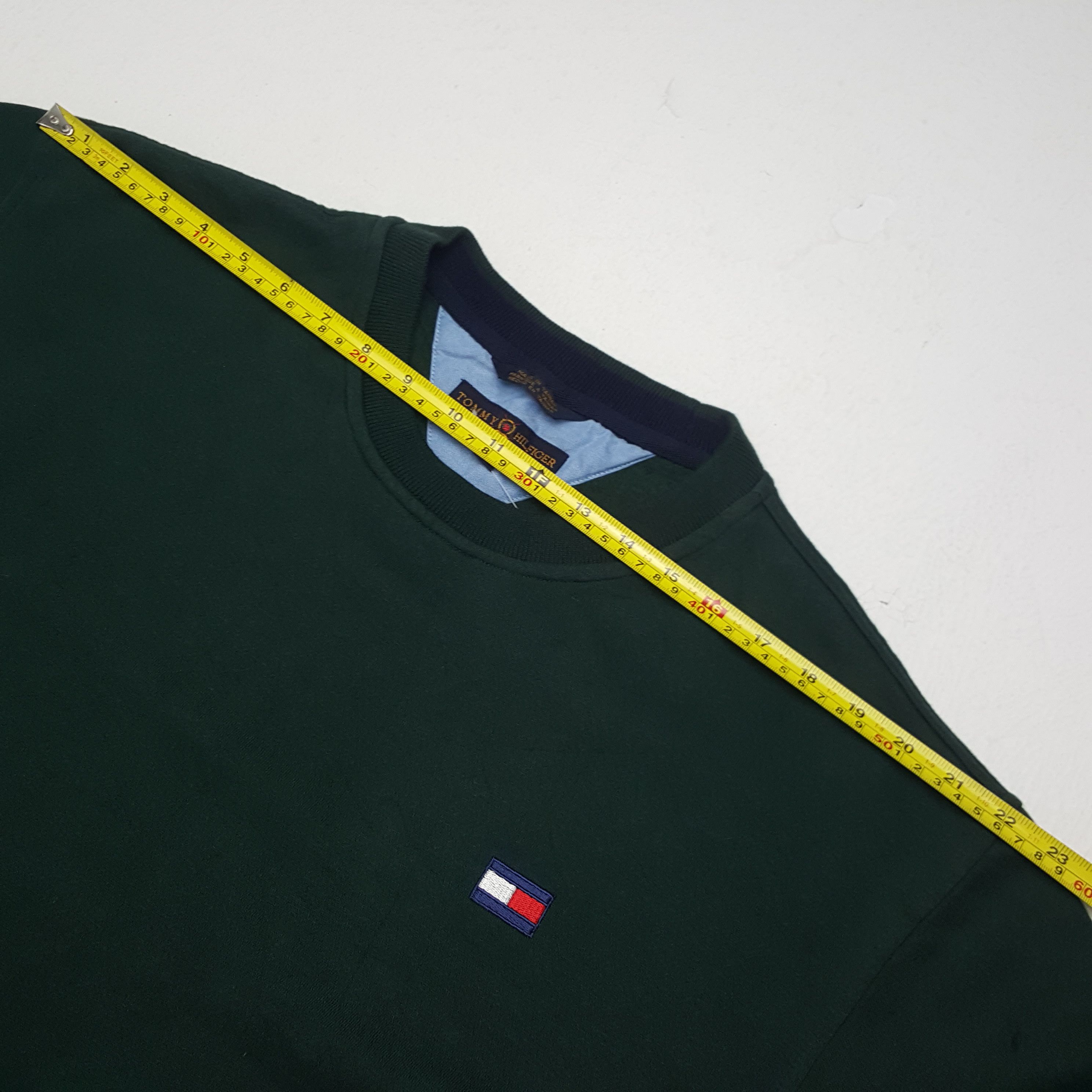 Tommy Hilfiger × Vintage Vintage Tommy Hifiger Embroidery Logo Sweatshirt Size US L / EU 52-54 / 3 - 6 Thumbnail