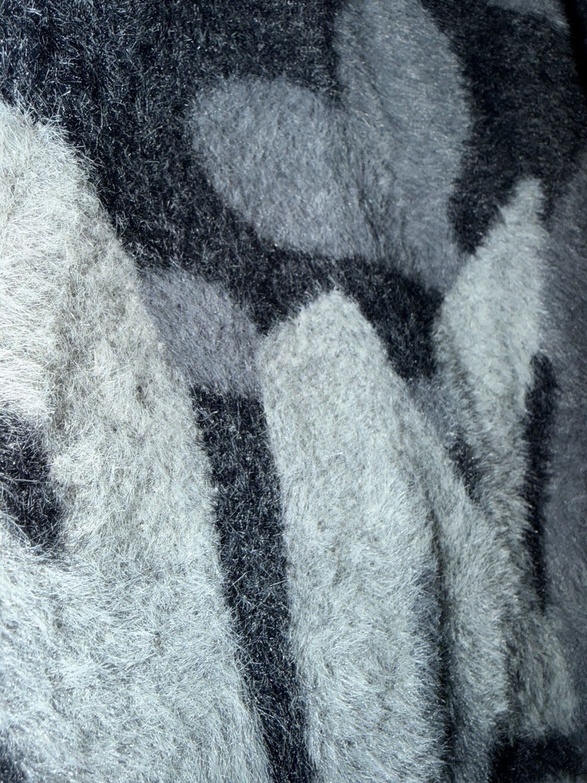 Other WEYZ fuzzy camo sweater Size S / US 4 / IT 40 - 4 Thumbnail