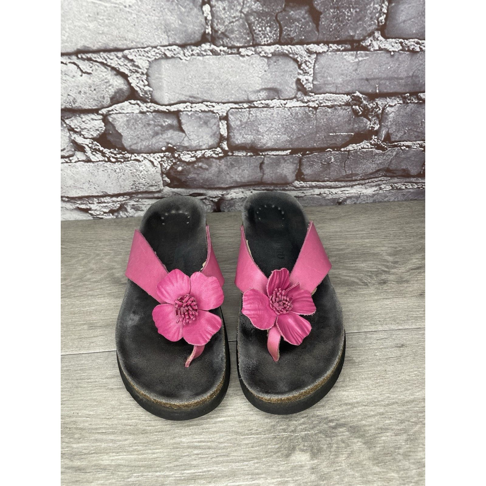 Mephisto Mephisto Violette Pink Leather Rose Flower Thong Cork Sandal Size US 6.5 / IT 36.5 - 18 Thumbnail