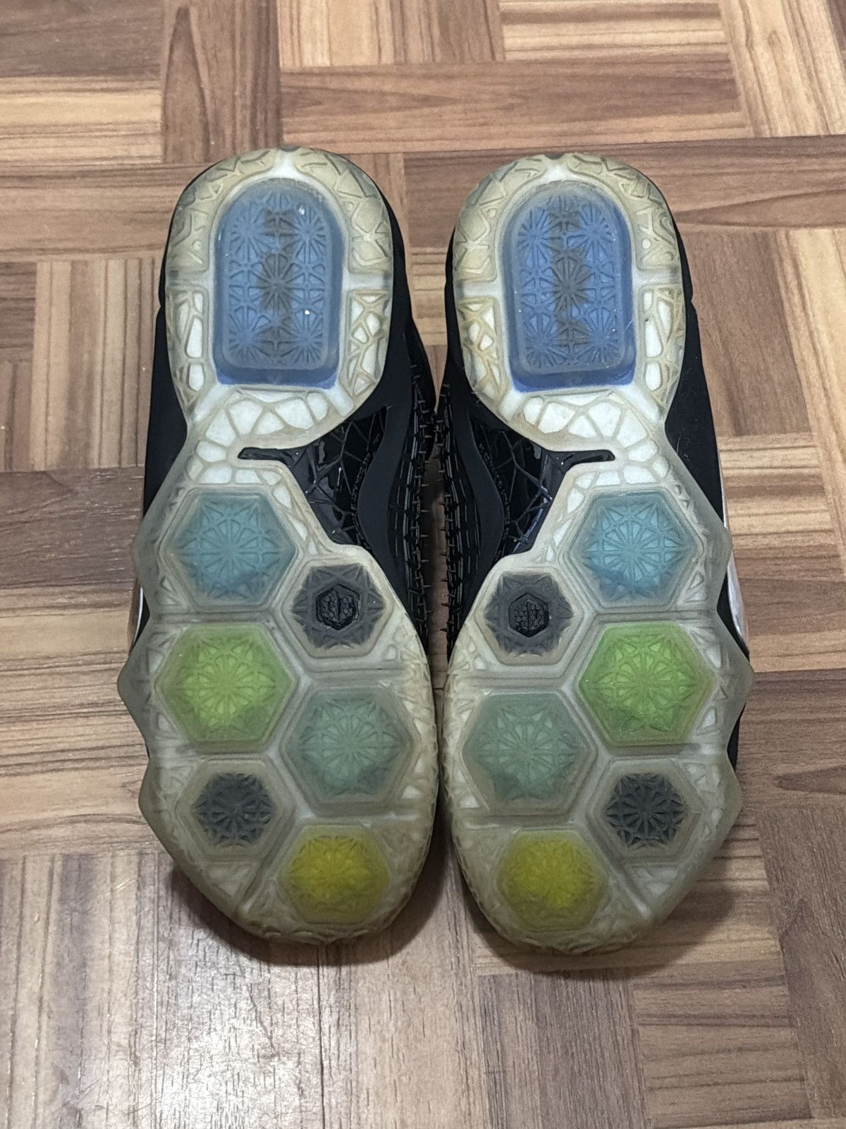 Nike Nike LeBron 12 EXT Rubber City Size US 10.5 / EU 43-44 - 3 Thumbnail