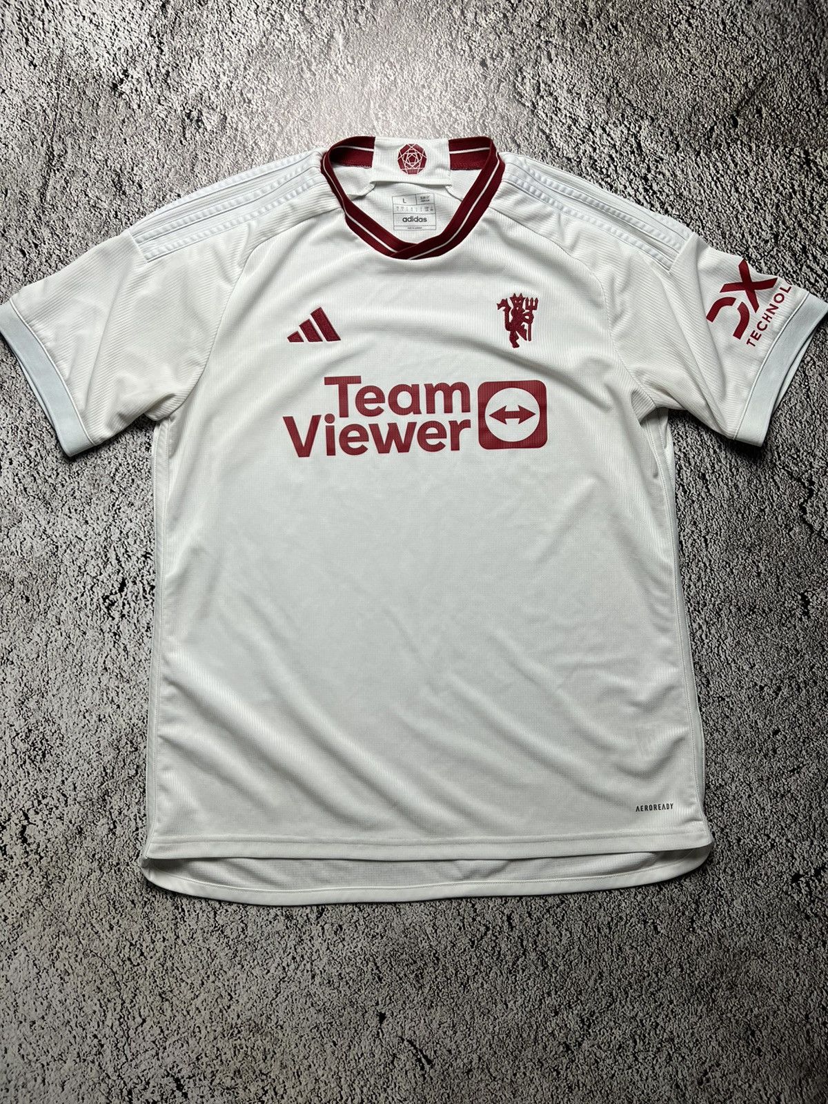 Adidas 2023-2024 Manchester united adidas jersey Size US L / EU 52-54 / 3 - 1 Thumbnail