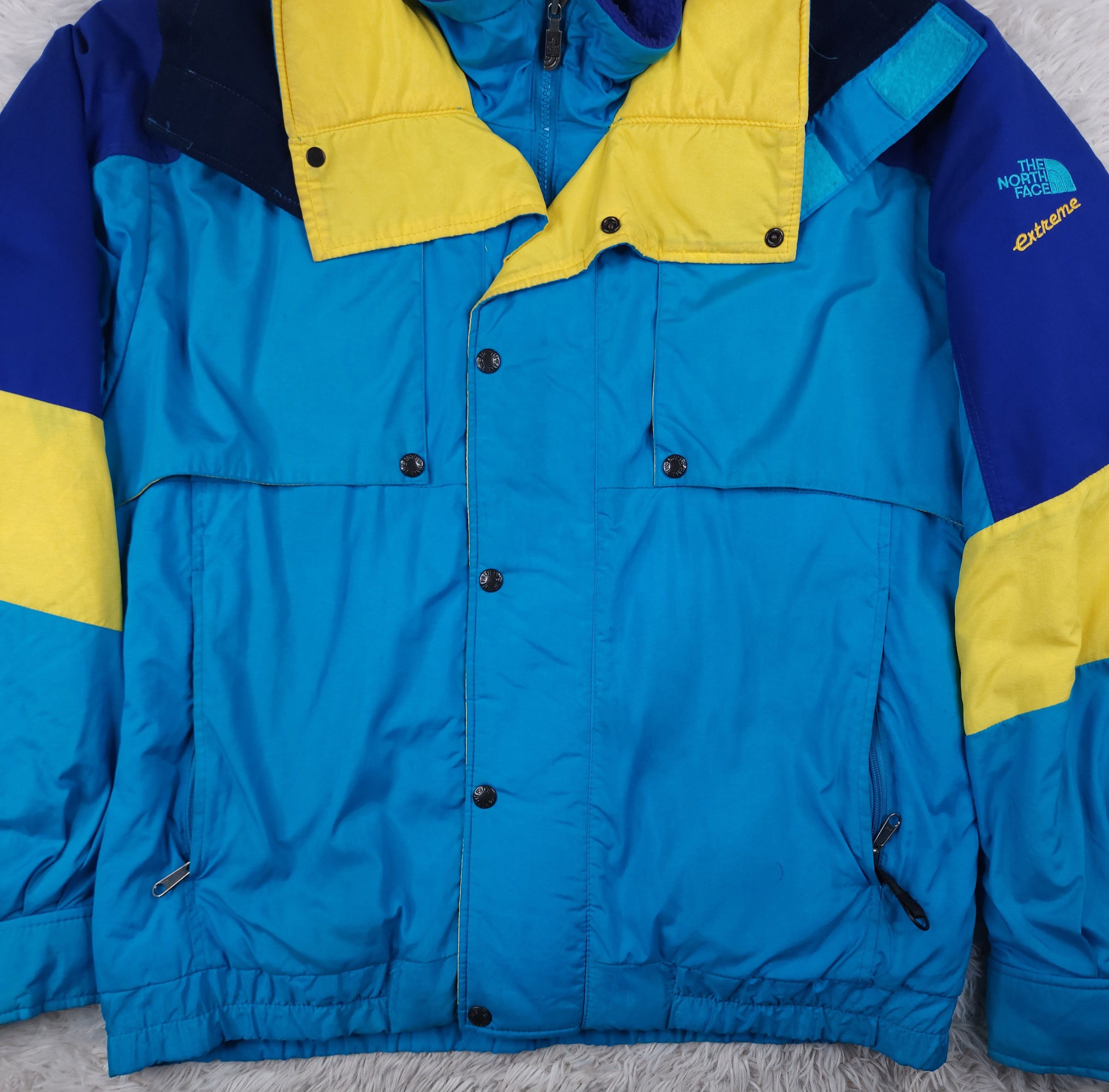 The North Face The North Face extreme blue/yellow windbreaker jacket Size US L / EU 52-54 / 3 - 5 Thumbnail