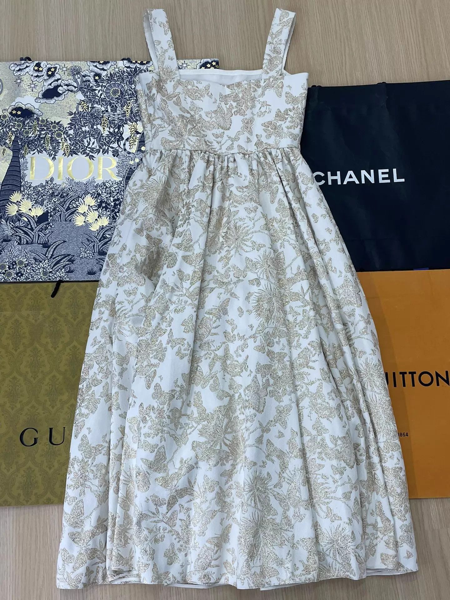 Dior Dior Platinum Bow Embroidered Gown Size 38 Size S / US 4 / IT 40 - 3 Thumbnail