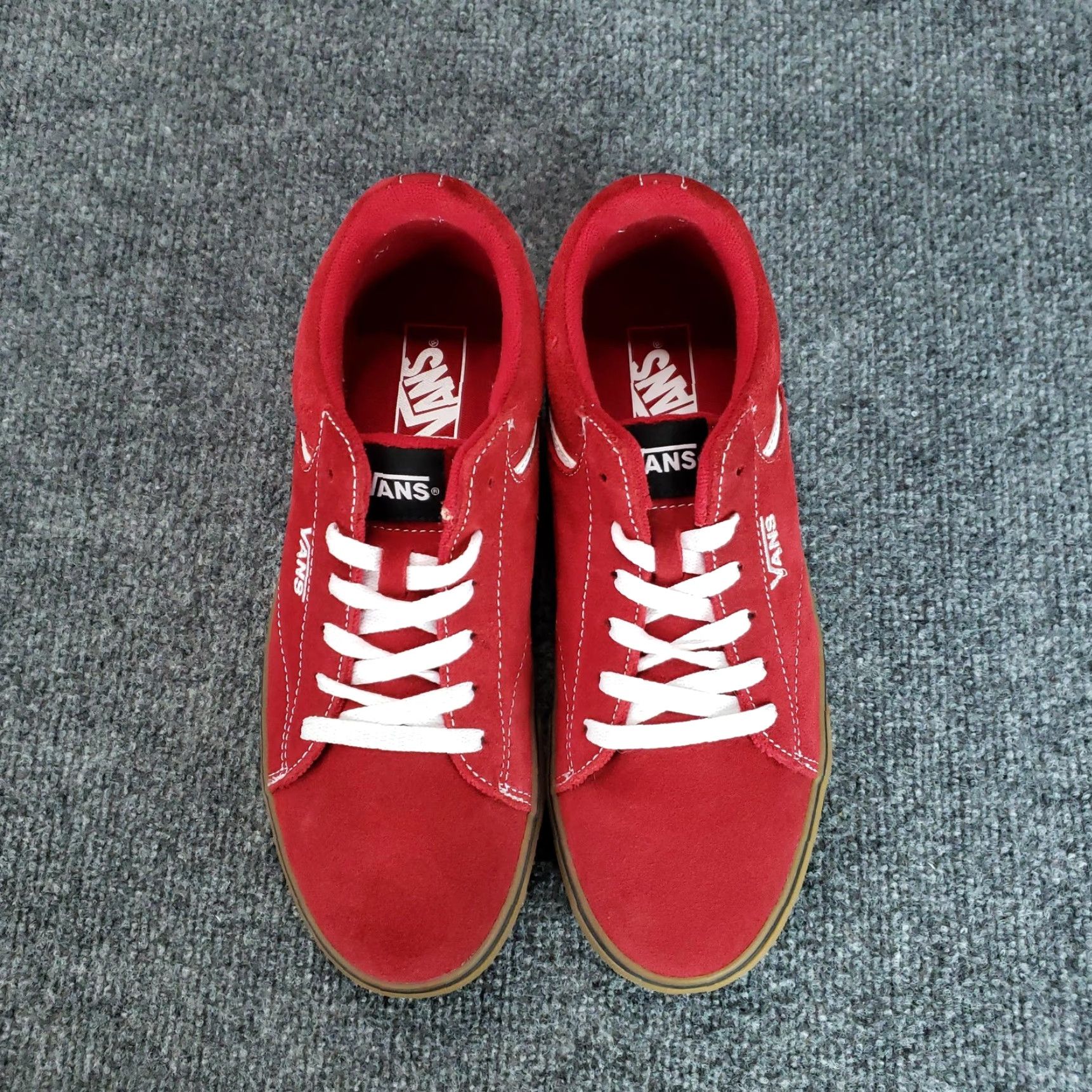 Vans Vans Suede Skate Shoes Mens Size 8.5 Red Gum Sole Low Top Core Classics Sneakers Size US M / EU 48-50 / 2 - 4 Thumbnail