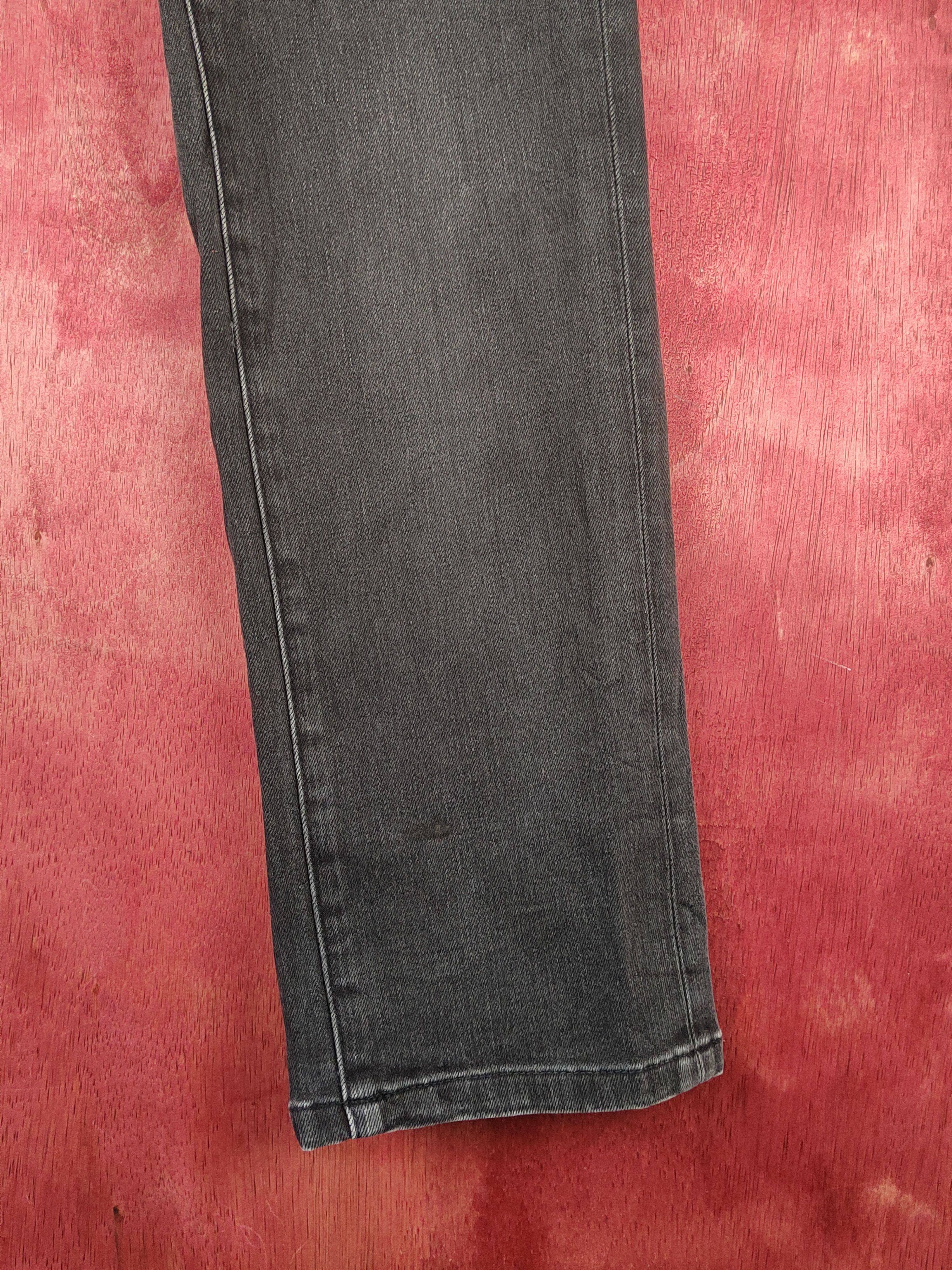 Japanese Brand Uniqlo japan fabric by kaihara Black Jeans #S1780 Size US 26 / EU 42 - 6 Thumbnail