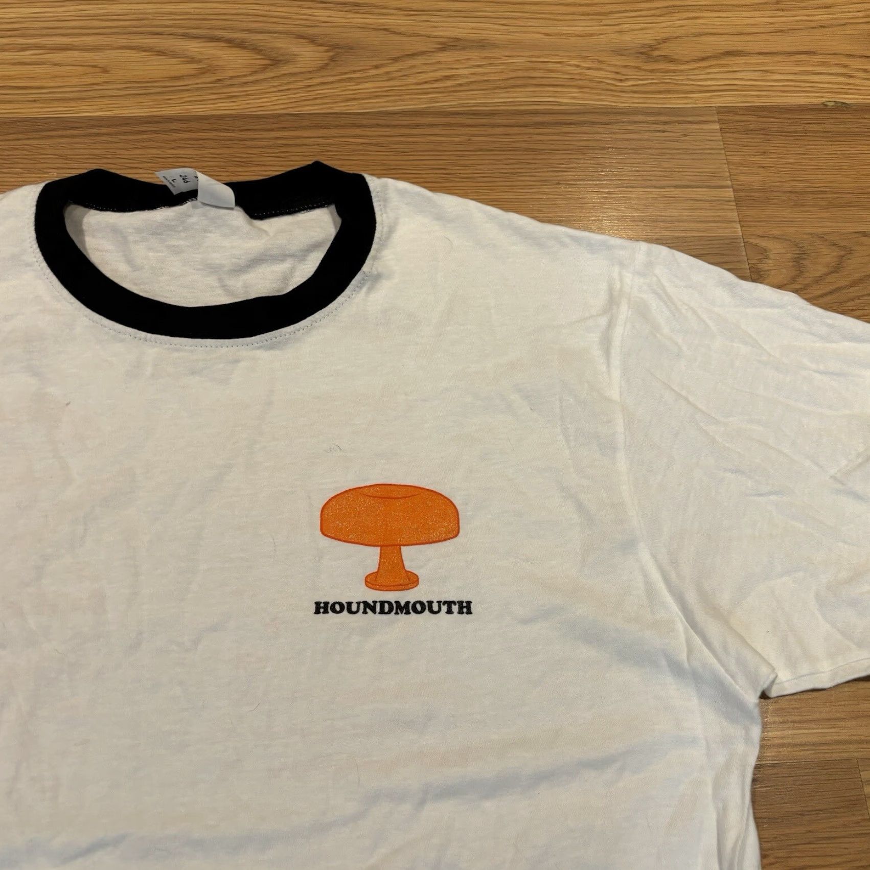 Tultex HoundMouth Band White Shirt Concert Tour Chartreuse and Chandeliers 2023 Sz L Size US L / EU 52-54 / 3 - 2 Thumbnail