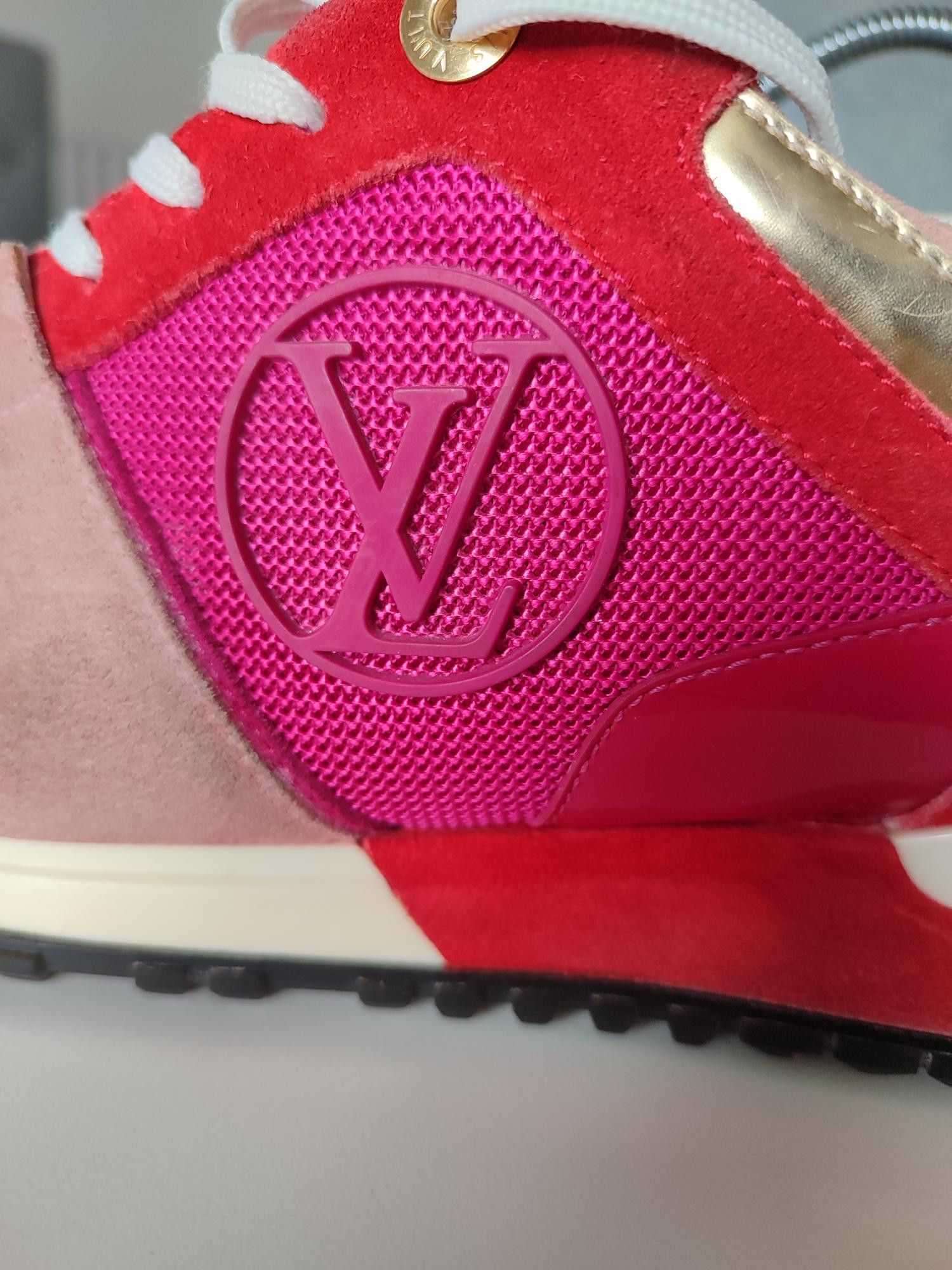 Louis Vuitton BASKETS LOUIS VUITTON RUN AWAY ROUGE FUSCHIA Size US 8 / IT 38 - 10 Thumbnail