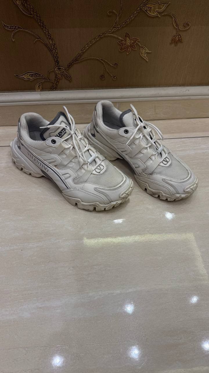 Valentino Valentino White Leather And Fabric Climbers Sneakers Size 39 Size US 8 / IT 38 - 1 Thumbnail