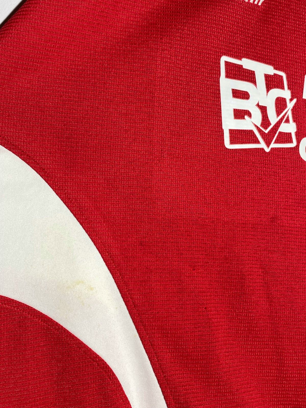 Vintage Vintage Bristol City 2005/06 Home Football Shirt Size US XXL / EU 58 / 5 - 11 Thumbnail