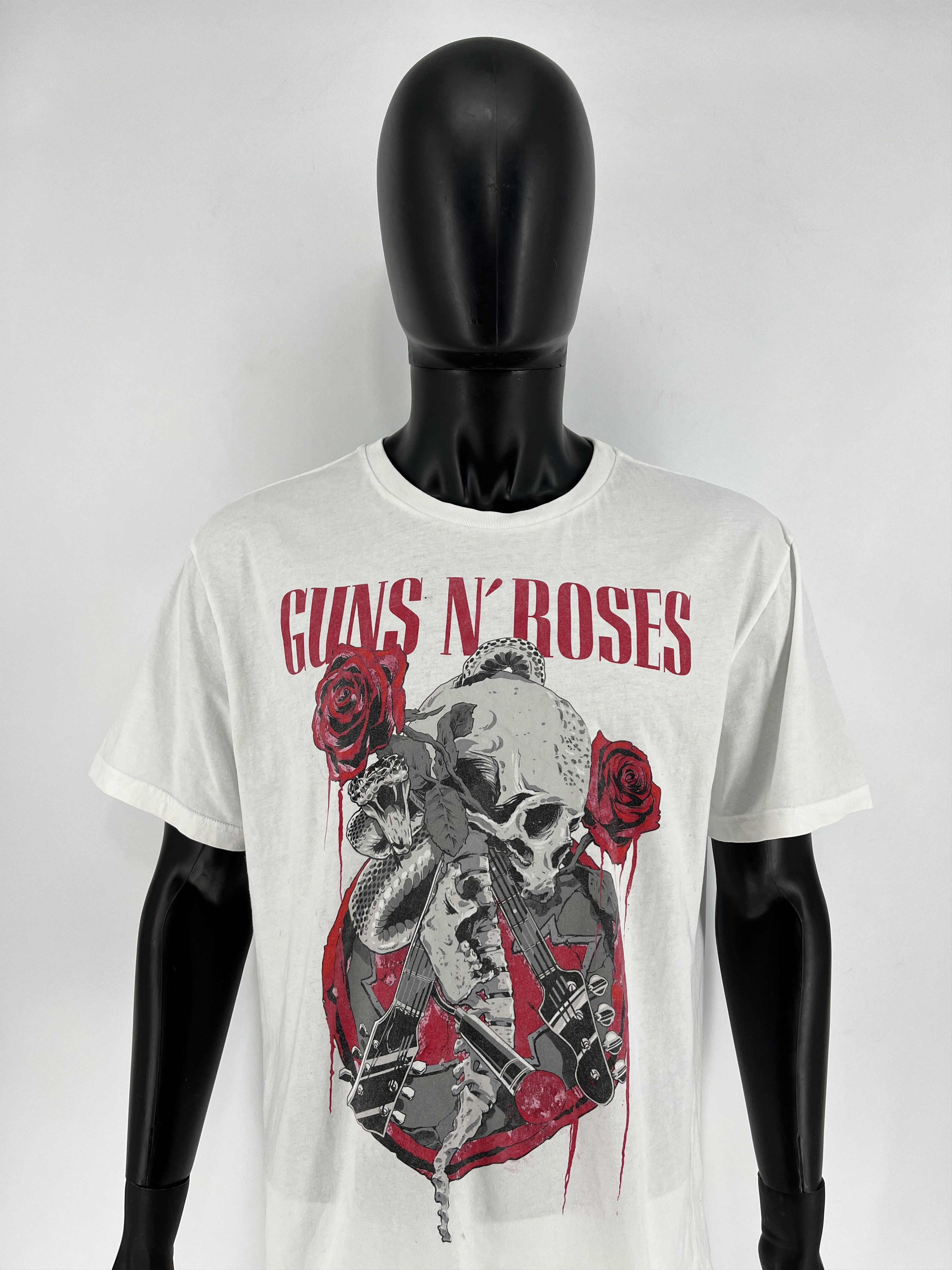 Band Tees Vintage Y2K Guns And Roses World Tour Band Rock Meta Size US XL / EU 56 / 4 - 1 Thumbnail