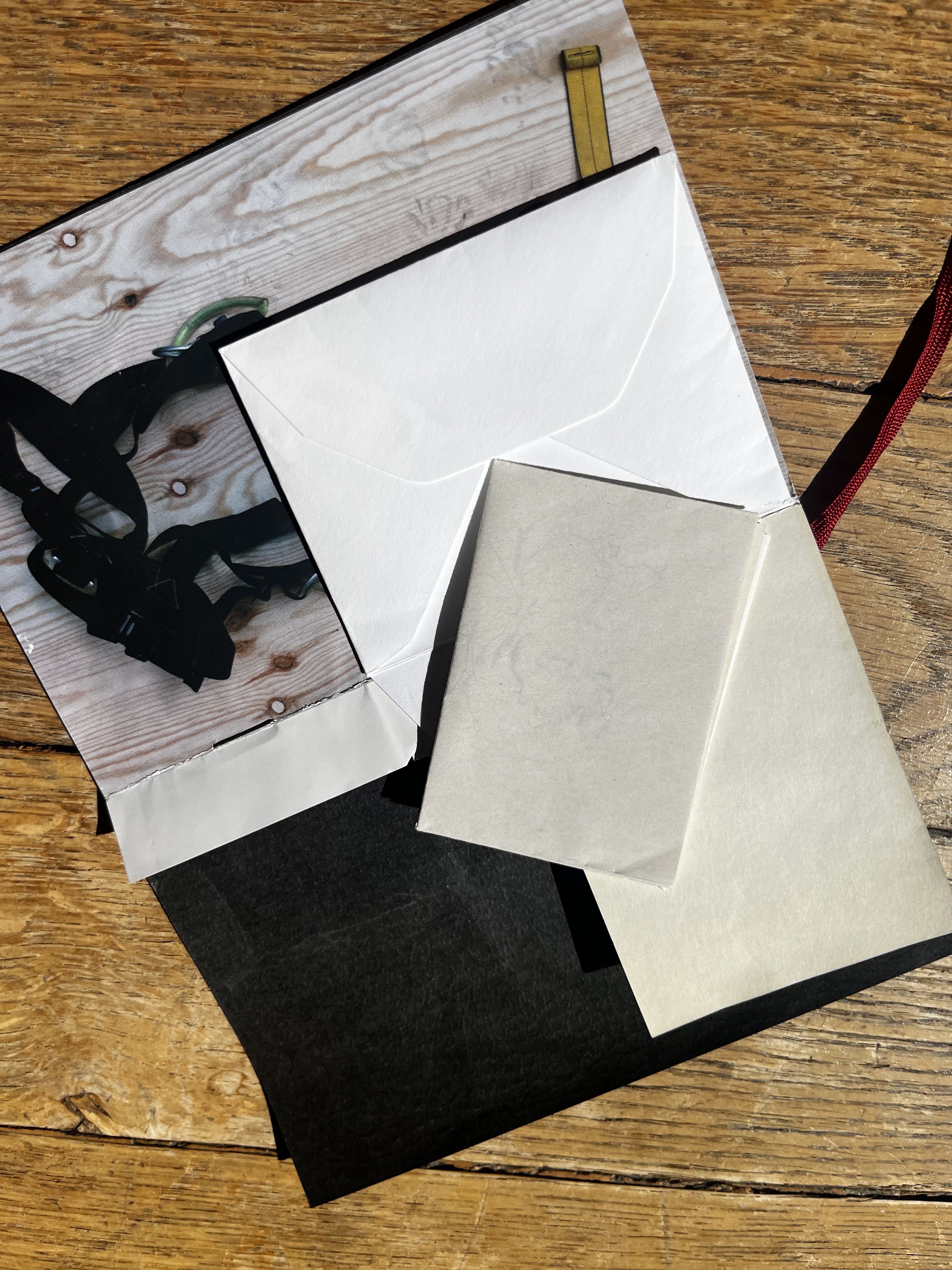 Hedi Slimane Dior Homme Invitation AW2005 Show Size ONE SIZE - 8 Thumbnail