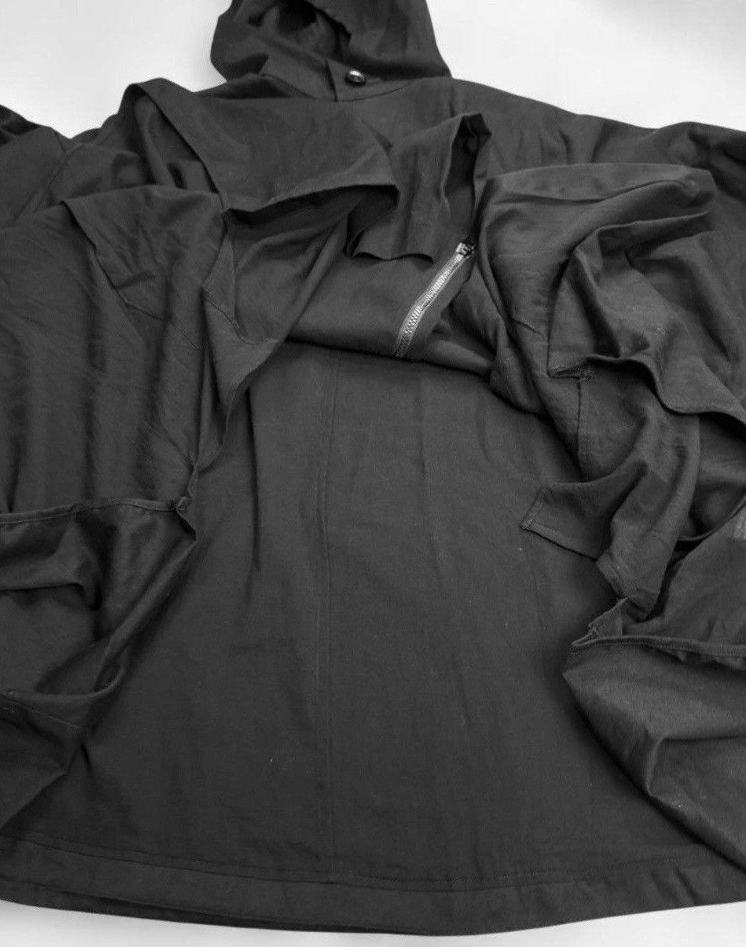 Ground Y Cloak Hooded Outwear Size US L / EU 52-54 / 3 - 8 Thumbnail