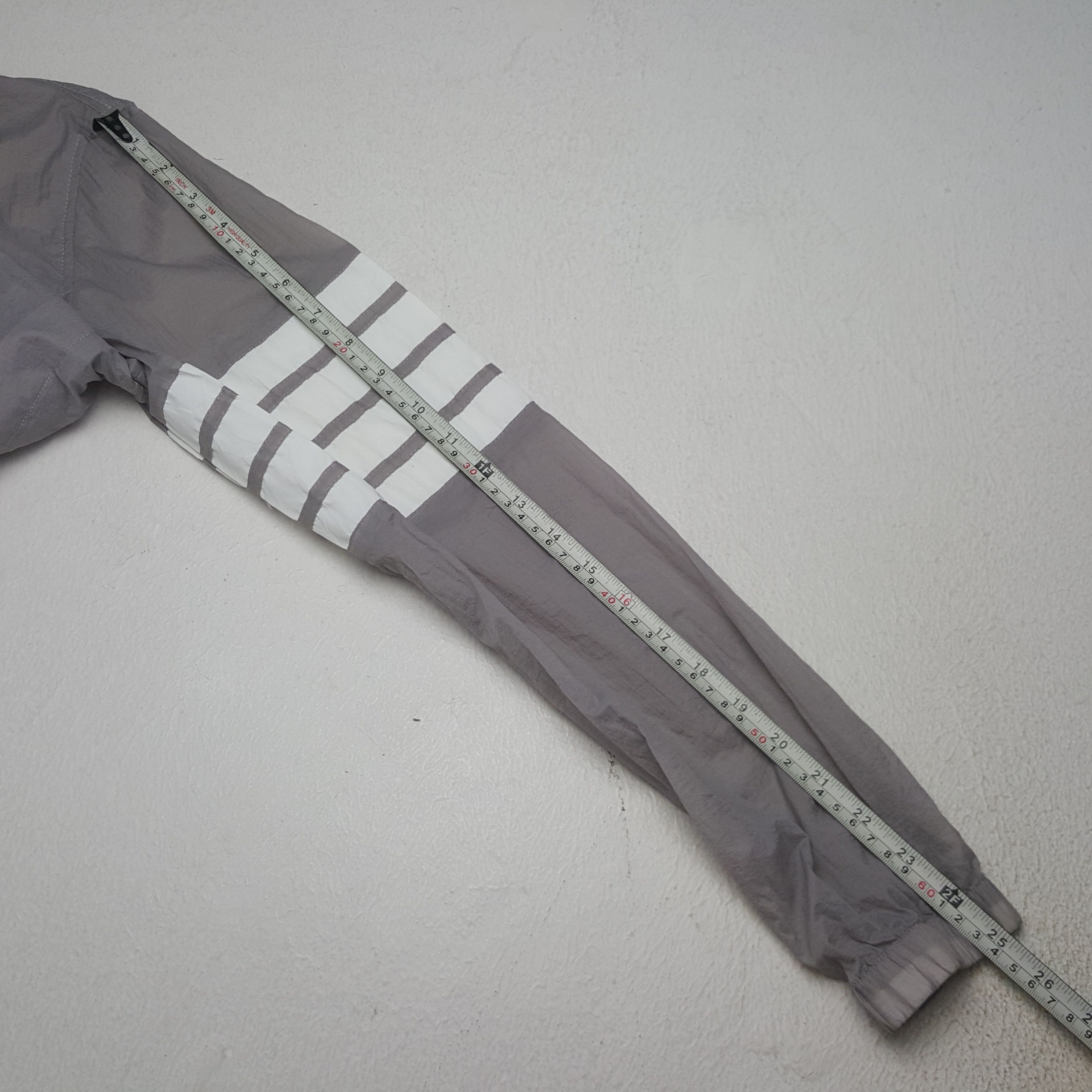 Japanese Brand × Vintage Vintage Thom Browne Windbreaker Jacket Hoodie Size US XS / EU 42 / 0 - 6 Thumbnail