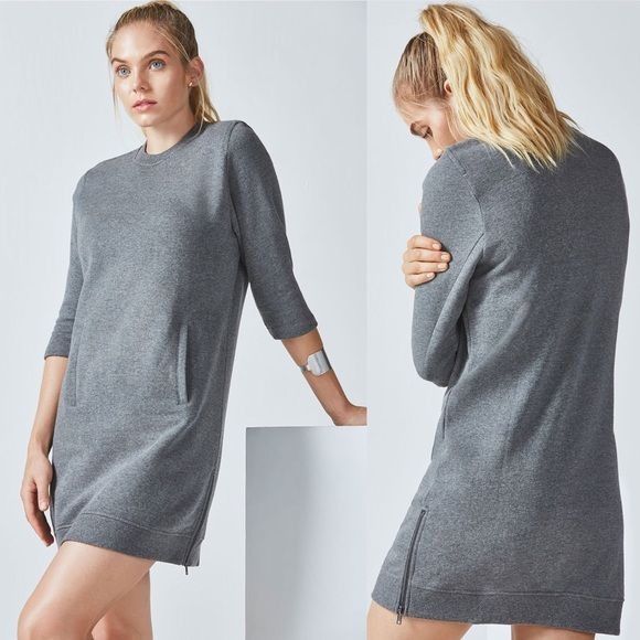 Fabletics Fabletics M Sweatshirt Dress Gray Athleisure Pockets Mini Pu Size M / US 6-8 / IT 42-44 - 1 Thumbnail