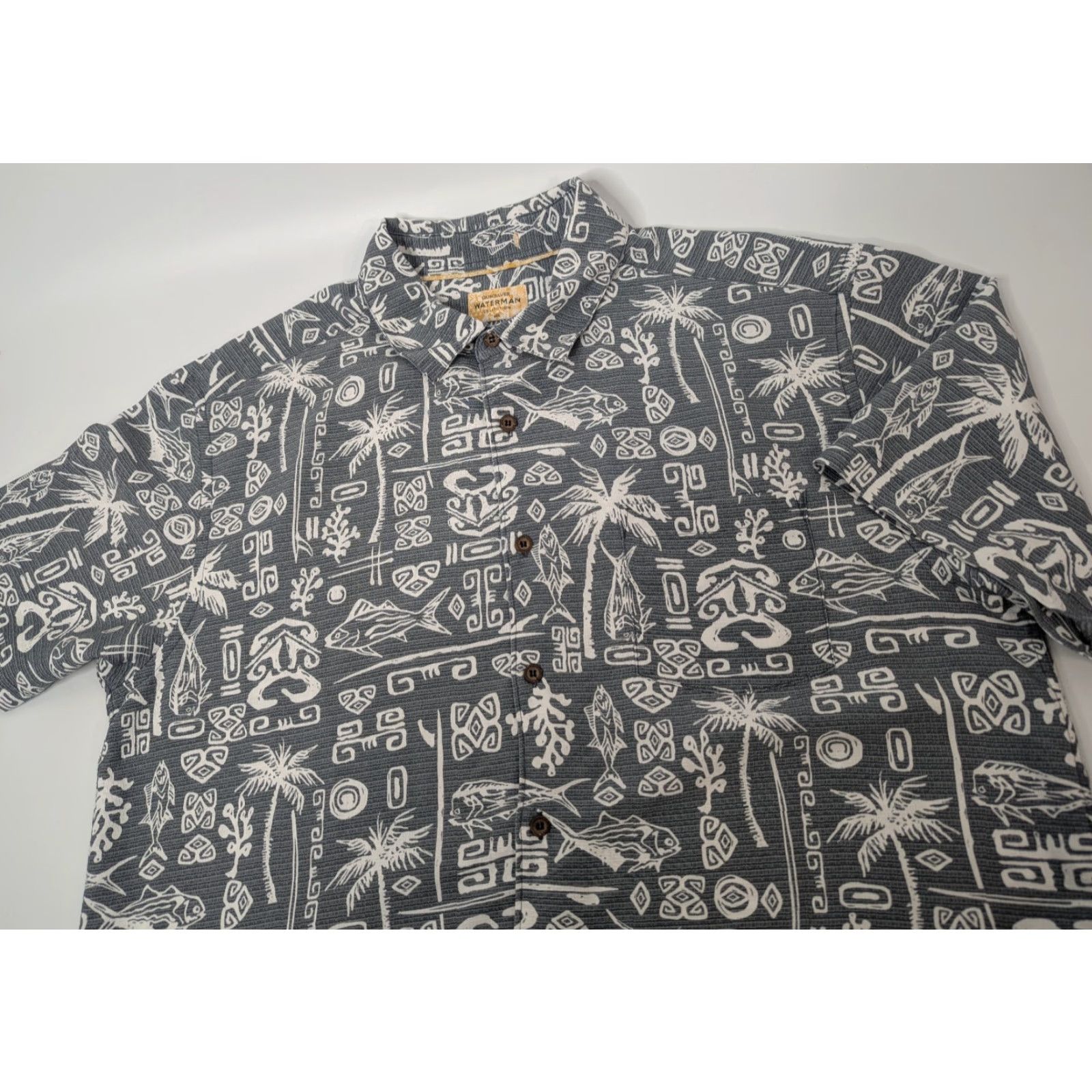 Quiksilver Quiksilver Waterman Sea the World Hawaiian Shirt Mens XL Blue Floral Modal Beach Shirt Size US XL / EU 56 / 4 - 2 Thumbnail