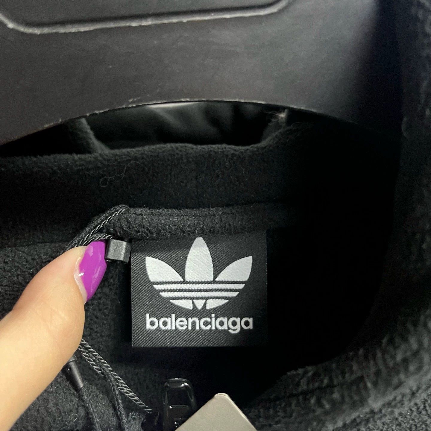 Balenciaga balenciaga black logo zip-up hoodie Size US L / EU 52-54 / 3 - 2 Thumbnail