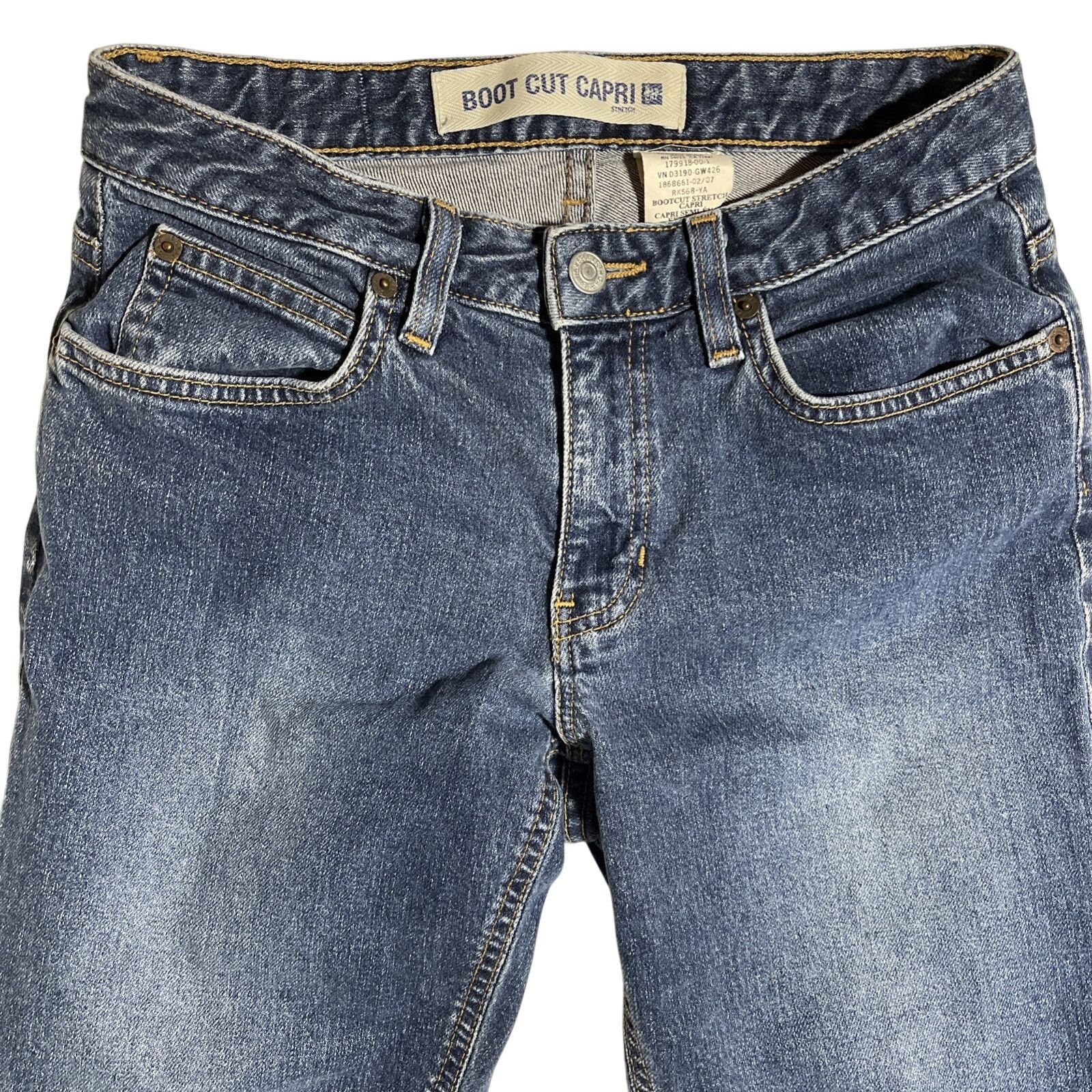 Gap Vintage Gap Bootcut Capri Jeans Womens 6 28x23 Mid Rise Size 28" / US 6 / IT 42 - 2 Thumbnail