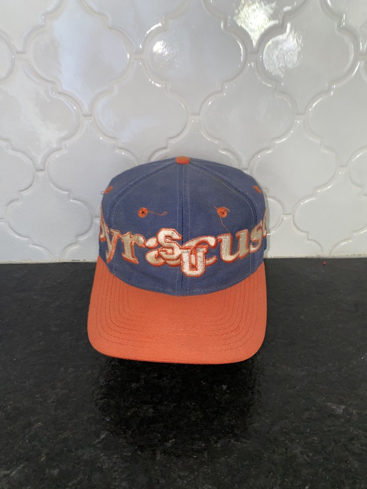 Logo 7 Vintage 90s Logo 7 Syracuse orangemen spellout snapback Size ONE SIZE - 1 Thumbnail