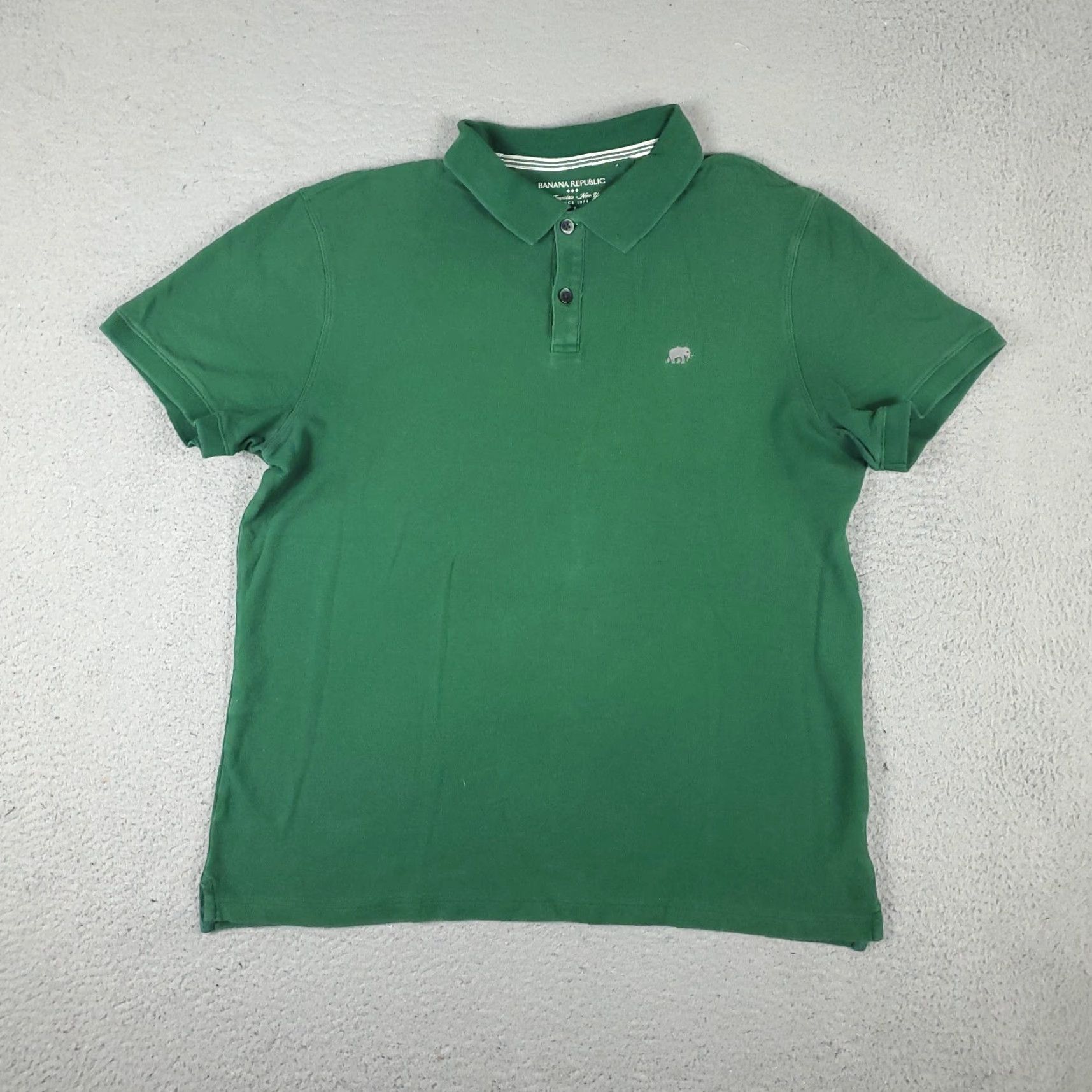 Banana Republic Banana Republic Polo Shirt Mens Large Green Solid Short Sleeve Button Collar Polo Shirt Mens Large Green Classic Preppy Casual Sports 90s? Size US L / EU 52-54 / 3 - 3 Thumbnail
