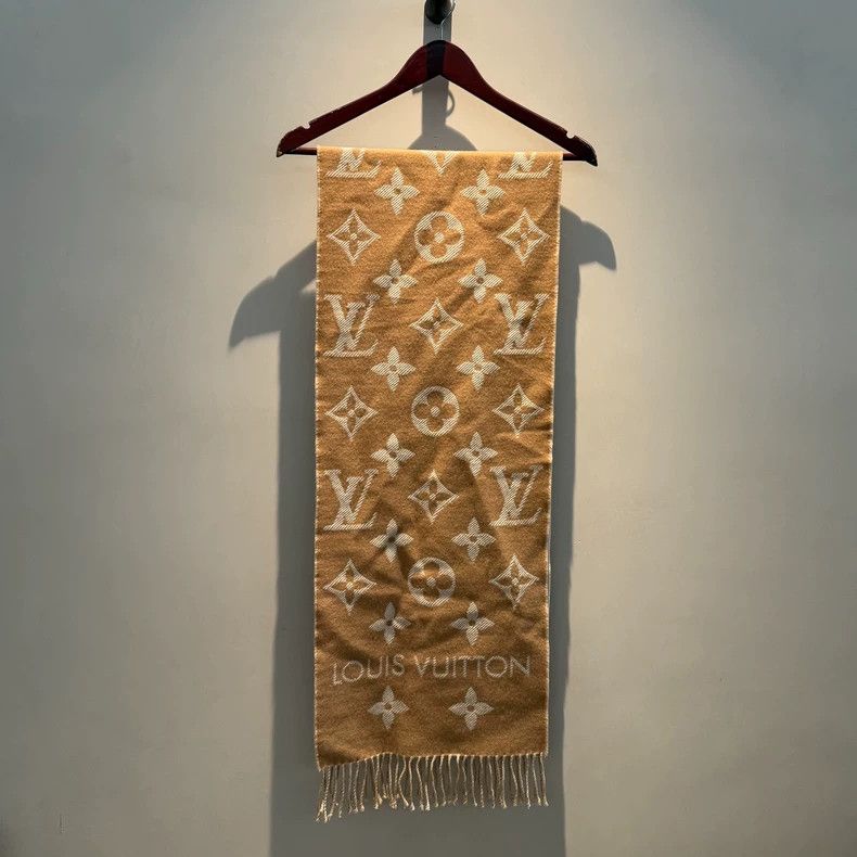 Louis Vuitton louis vuitton Full printed cashmere coffee scarf 2504-Nexta Size ONE SIZE - 1 Thumbnail