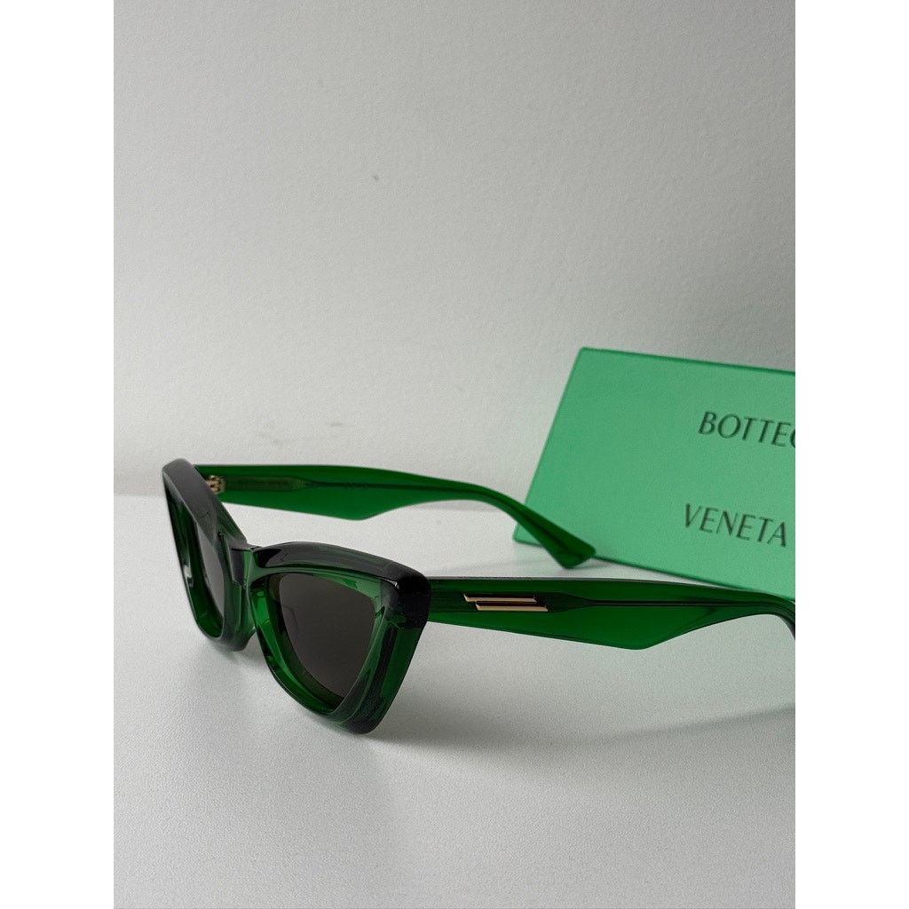 Bottega Veneta NEW Bottega Veneta BV1101S Cat Eye Sunglasses in Green Size ONE SIZE - 4 Thumbnail