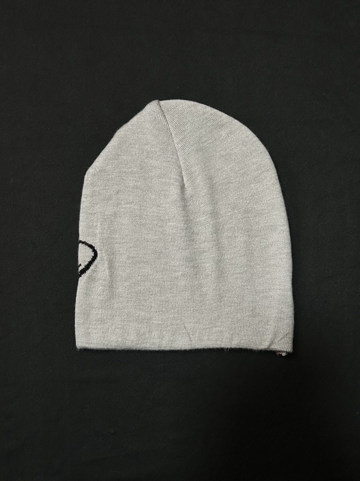 Japanese Brand Deadstock Glo Skull Graphic No Cuff Knit Gray Beanie Hats OS Size ONE SIZE - 4 Thumbnail