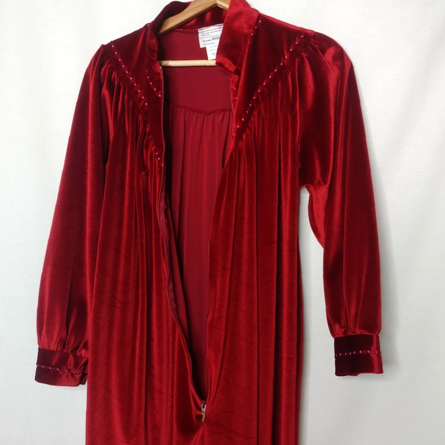 JCPenney VINTAGE JC Penney Robe M Misses Velour Half-Zip 56" Long Red 1980s Womens M (Medium) EUC Size ONE SIZE - 4 Thumbnail