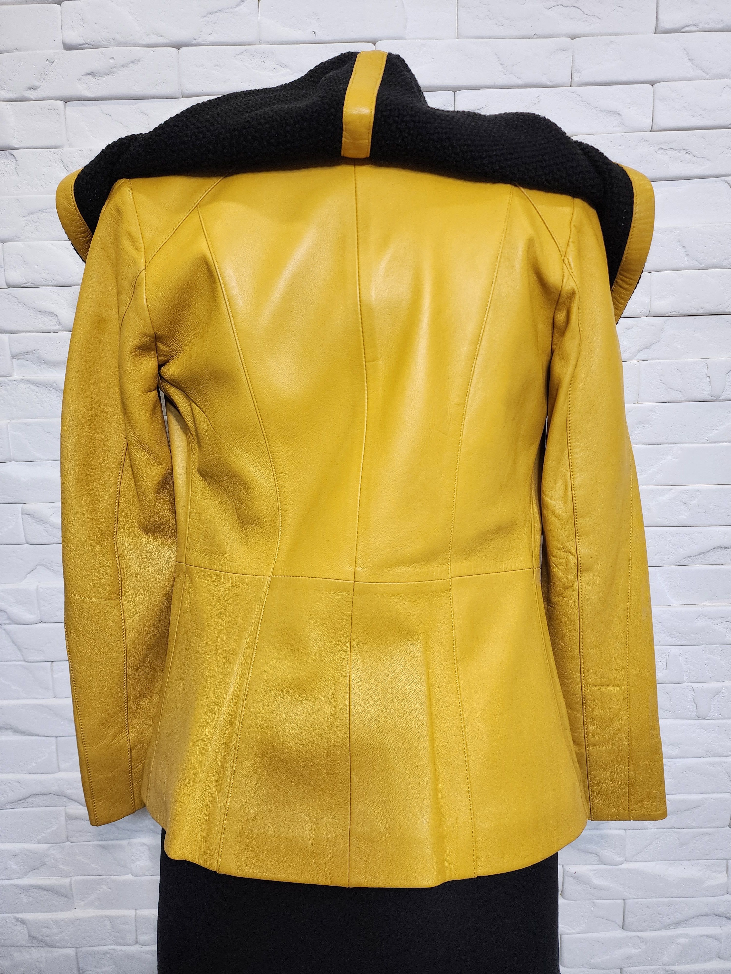 Genuine Leather Yellow Leather Hooded Jacket: Women's Sport Coat Size M / US 6-8 / IT 42-44 - 5 Thumbnail