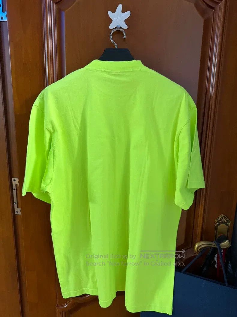 Balenciaga Balenciaga Fluorescent Green Destruction Short Sleeve Size US S / EU 44-46 / 1 - 2 Thumbnail