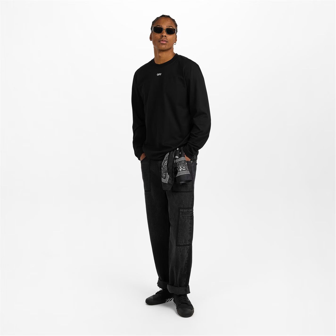 Off-White o1g2r1mq0226 Brick Skate T Long Sleeve T-Shirt In Black Size US S / EU 44-46 / 1 - 6 Thumbnail