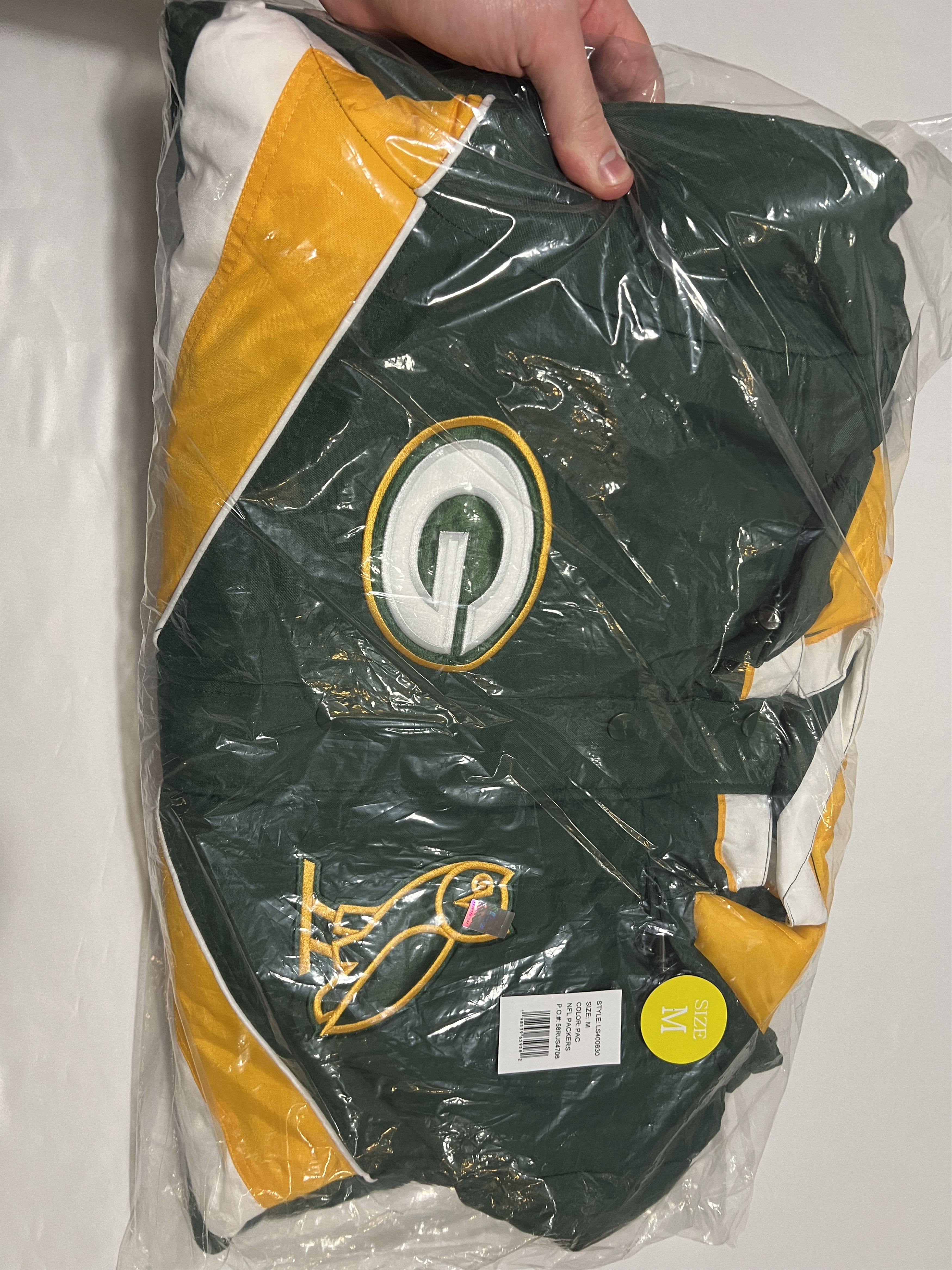 Drake OVO x NFL GREEN BAY PACKERS STARTER® SIDELINE PUFFER JACKET Size US M / EU 48-50 / 2 - 11 Thumbnail