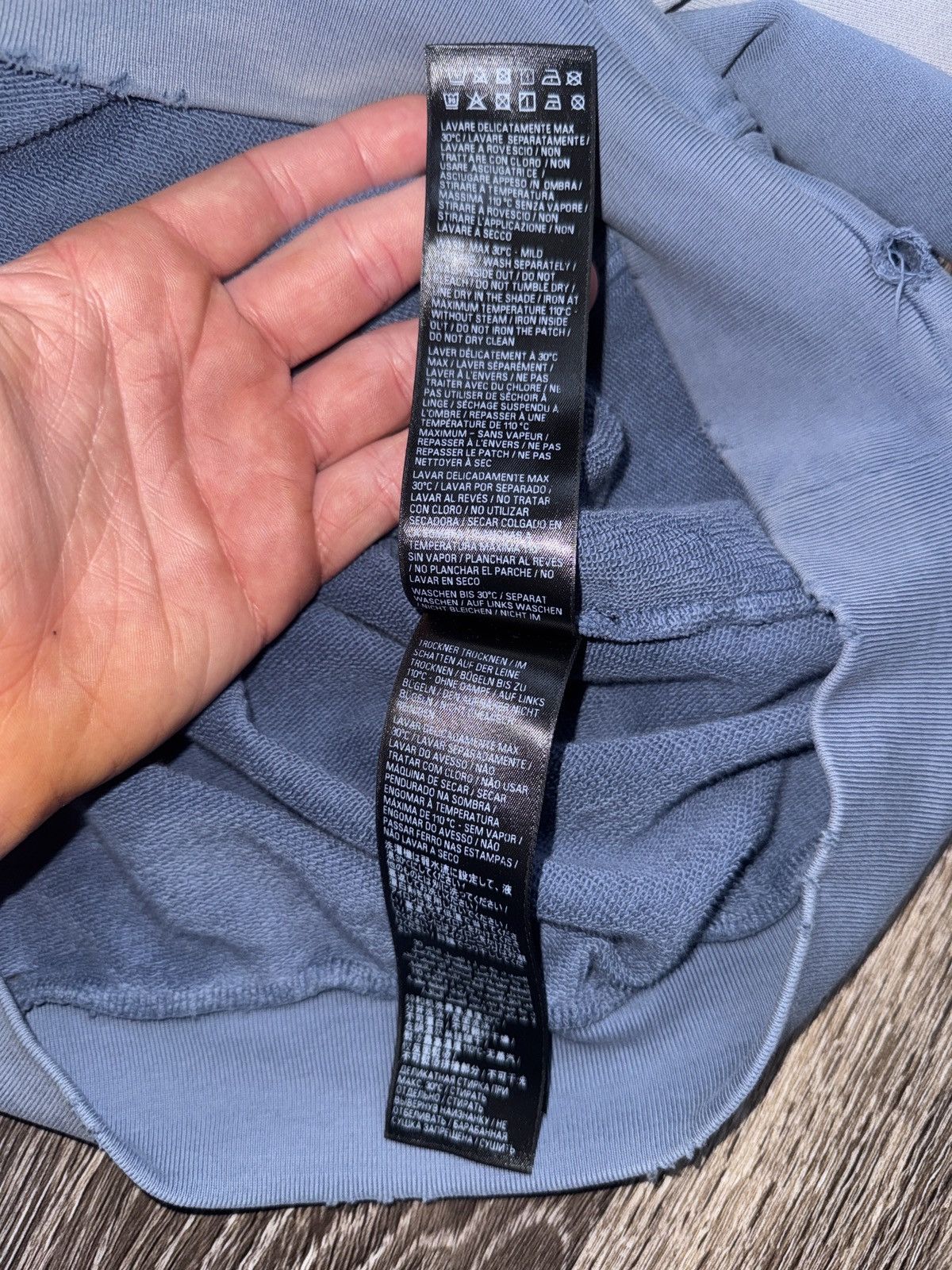 Balenciaga Balenciaga berlin/ be kind hoodie Size US L / EU 52-54 / 3 - 8 Thumbnail