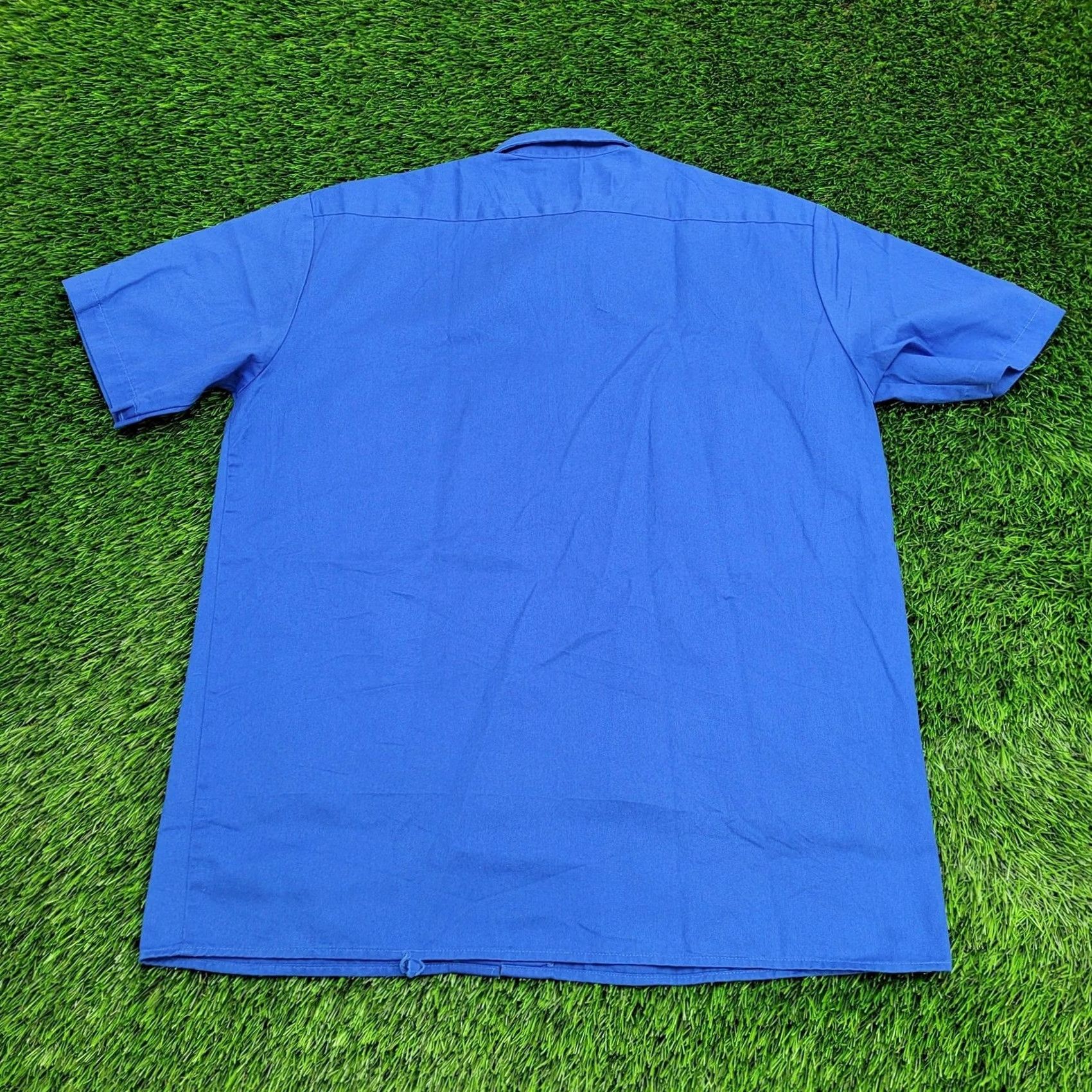 Dickies VINTAGE Dickies Button Shirt Baggy Large 24x31 2000s Y2K Casual Workwear Mens Short Sleeve Blue Collar Size US L / EU 52-54 / 3 - 2 Thumbnail