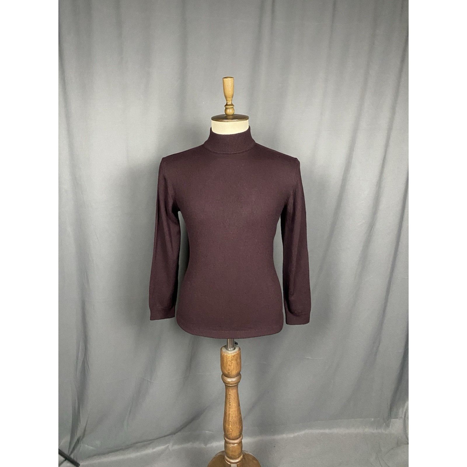 Loro Piana Loro Piana Men's Burgundy Purple Wool Turtleneck Sweater Siz Size US M / EU 48-50 / 2 - 3 Thumbnail