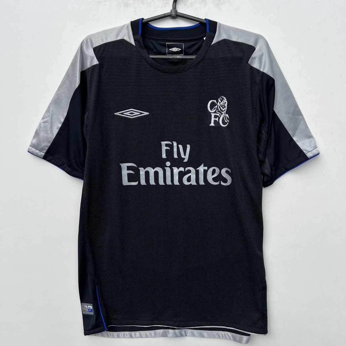 Chelsea Soccer CHELSEA 2004 2005 SHIRT JERSEY UMBRO Terry Size US M / EU 48-50 / 2 - 1 Thumbnail