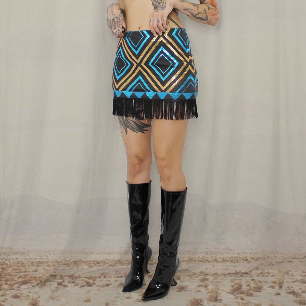 Vintage 💃🏻SEQUIN FRINGES MINISKIRT💃🏽 Size 28" / US 6 / IT 42 - 2 Thumbnail