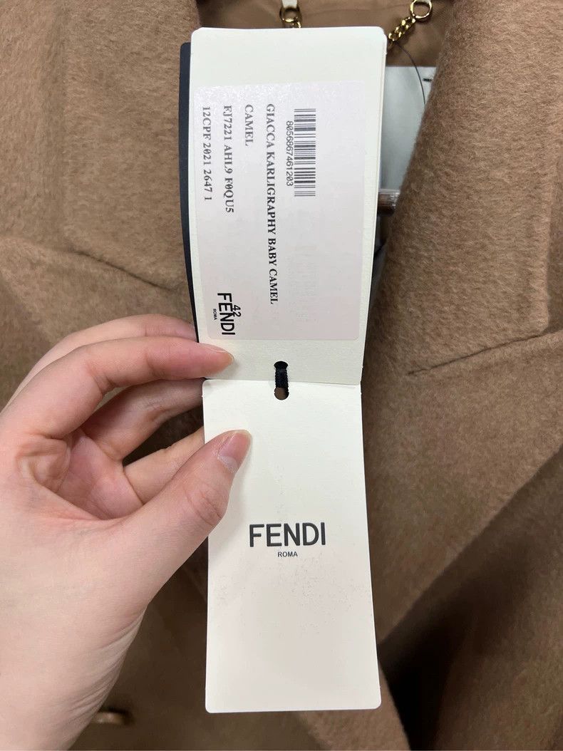 Fendi Fendi Camel Wool DoubleBreasted Coat Size US M / EU 48-50 / 2 - 5 Thumbnail