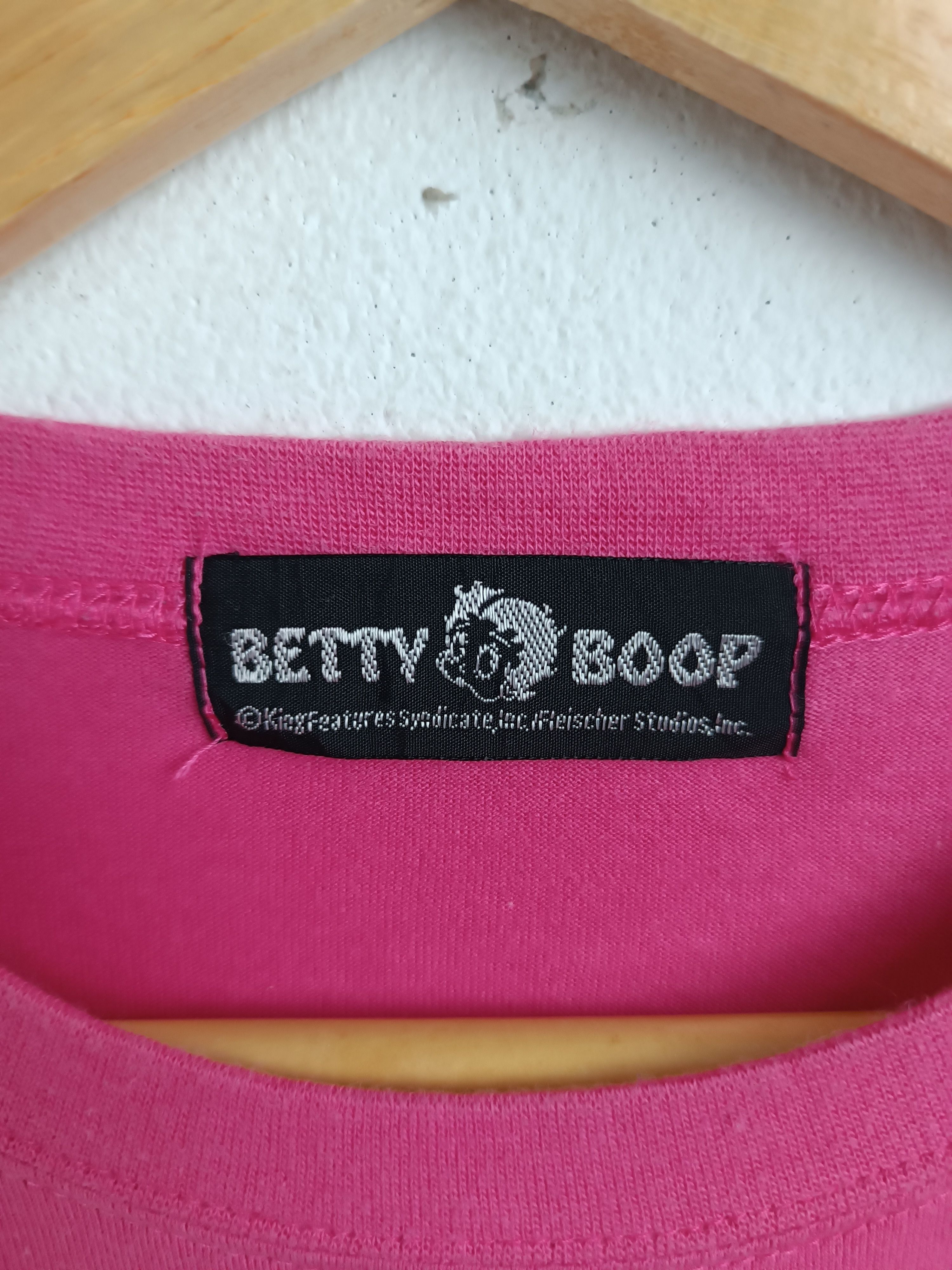 VINTAGE RARE BETTY BOOP WITH HARLEY DAVIDSON SEXY CUTE TEE
