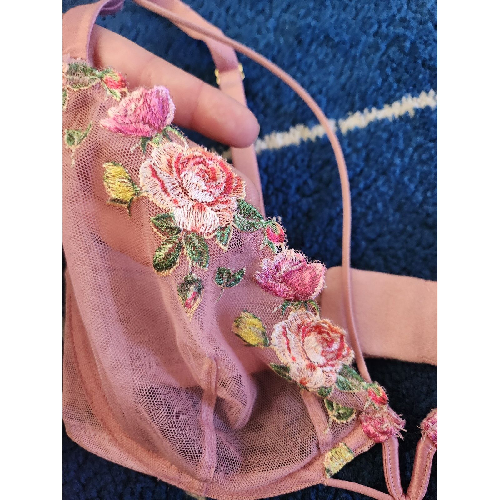 Victoria's Secret Victoria Secret Embroidered Floral Light Support Bra- 34D Size ONE SIZE - 4 Thumbnail