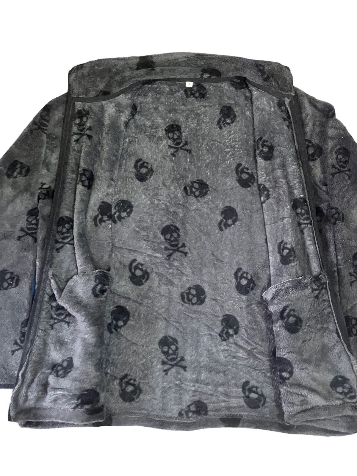 Japanese Brand Vintage Japanese Brand Fleece Skull Jacket Size US XL / EU 56 / 4 - 4 Thumbnail