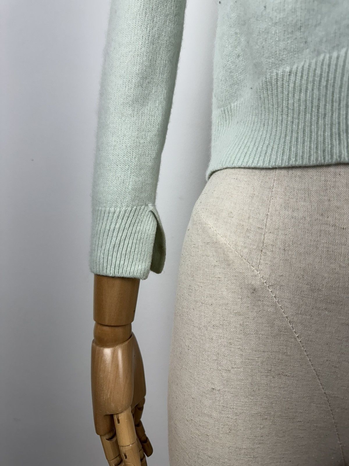Gap Women’s GAP Cashmere Cardigan Sweater size S Size S / US 4 / IT 40 - 3 Thumbnail