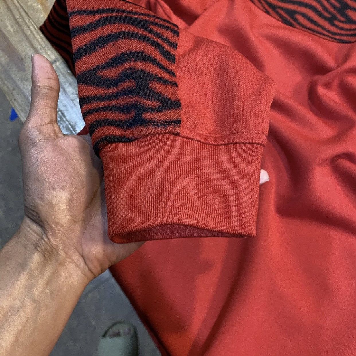 Supreme Supreme Zebra L/S Top Red Fall/Winter 2019 New Size US M / EU 48-50 / 2 - 6 Thumbnail